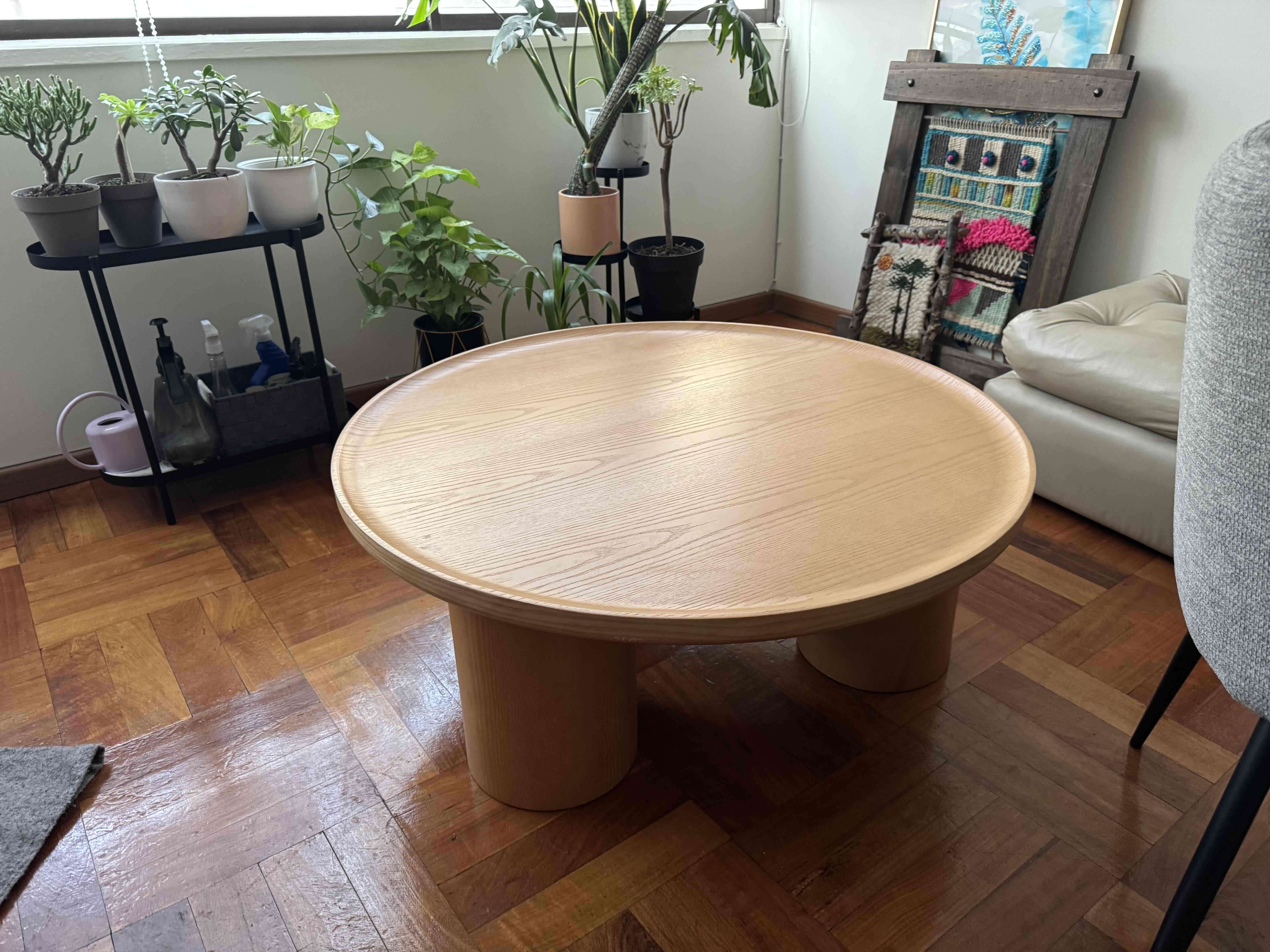 Mesa de centro redonda madera clara - 1