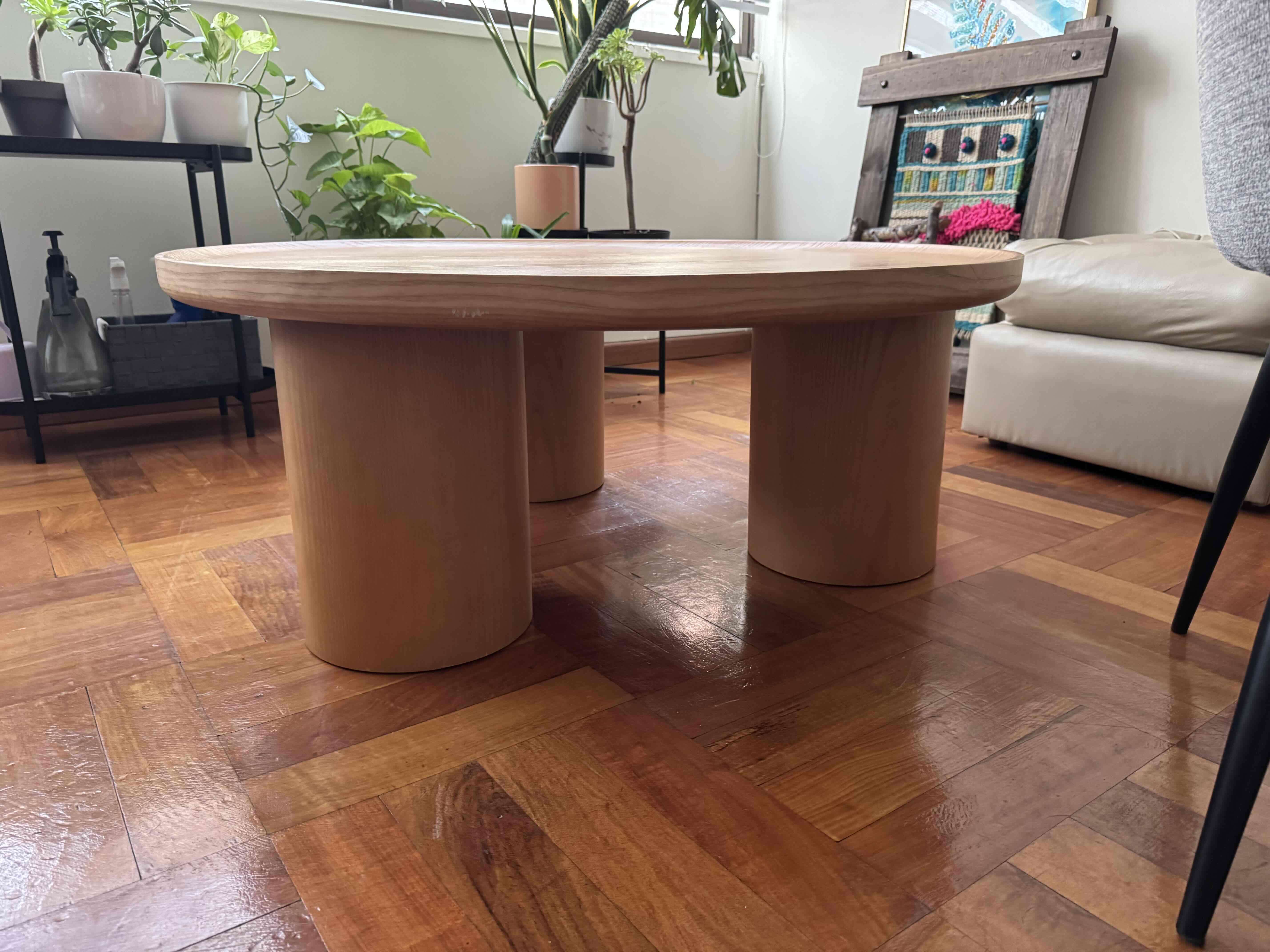 Mesa de centro redonda madera clara - 2