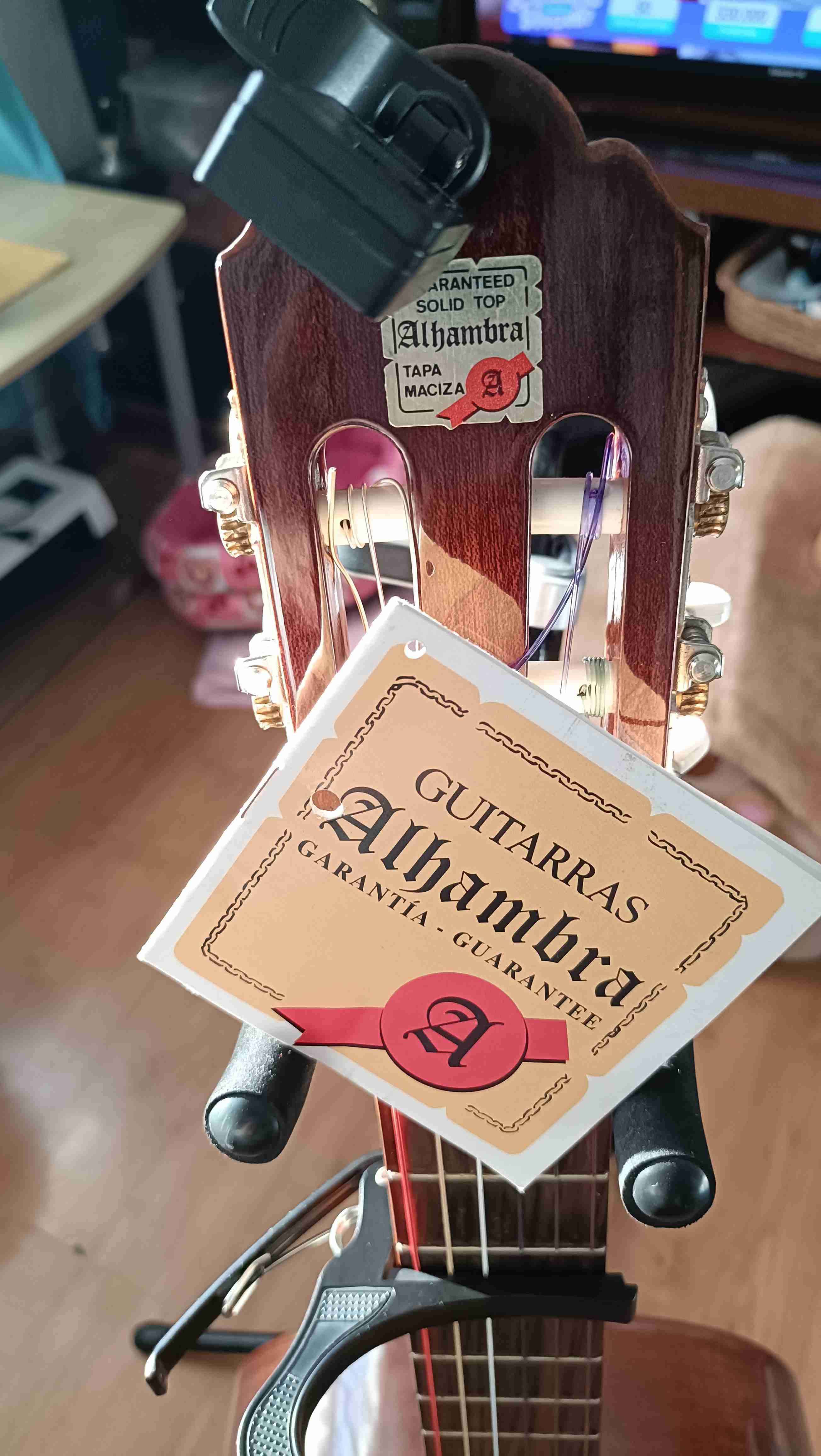 Guitarra clásica Alhambra modelo 11 Cedro - miniatura 4