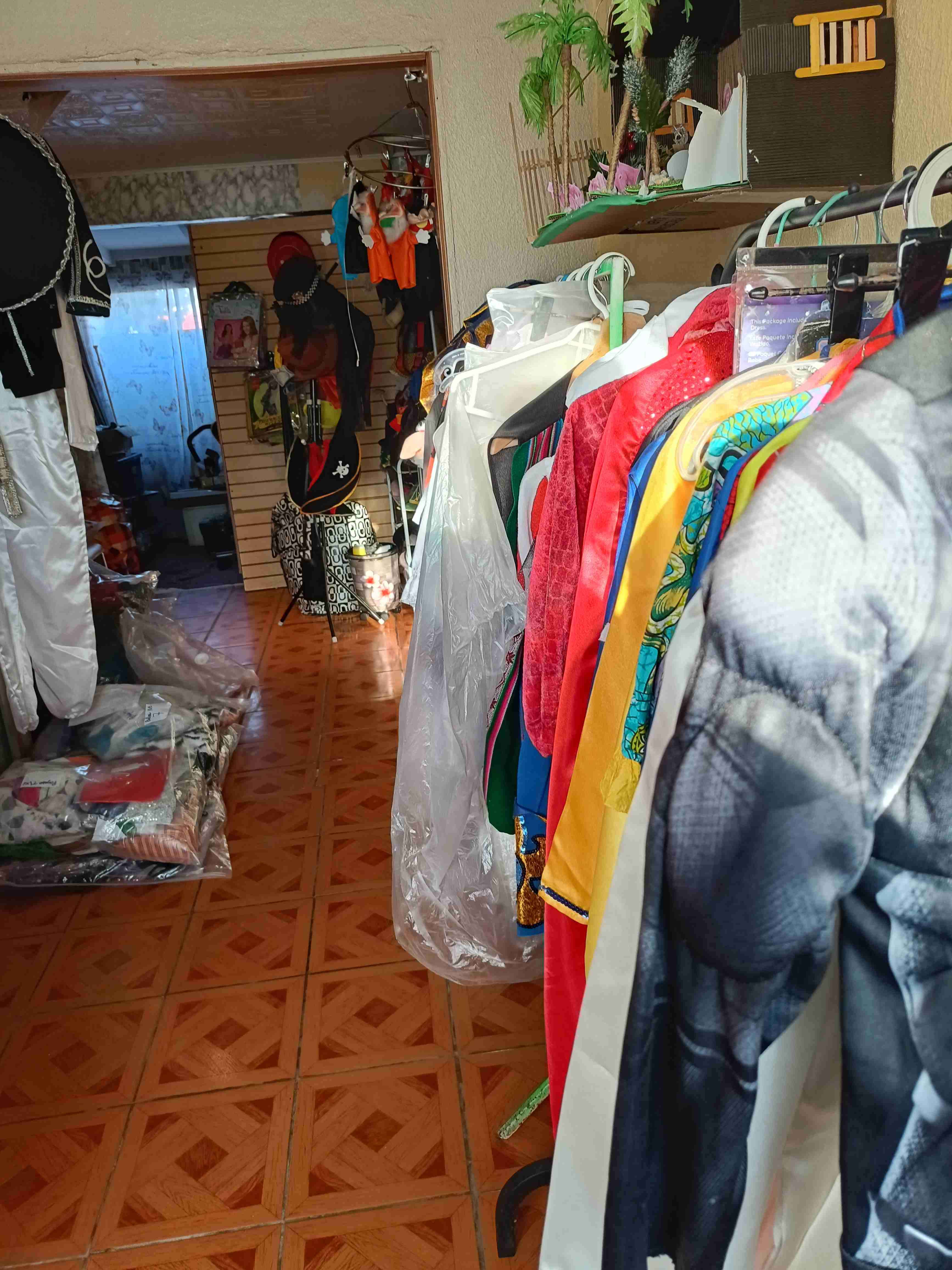 Disfraces variados para niños - miniatura 6