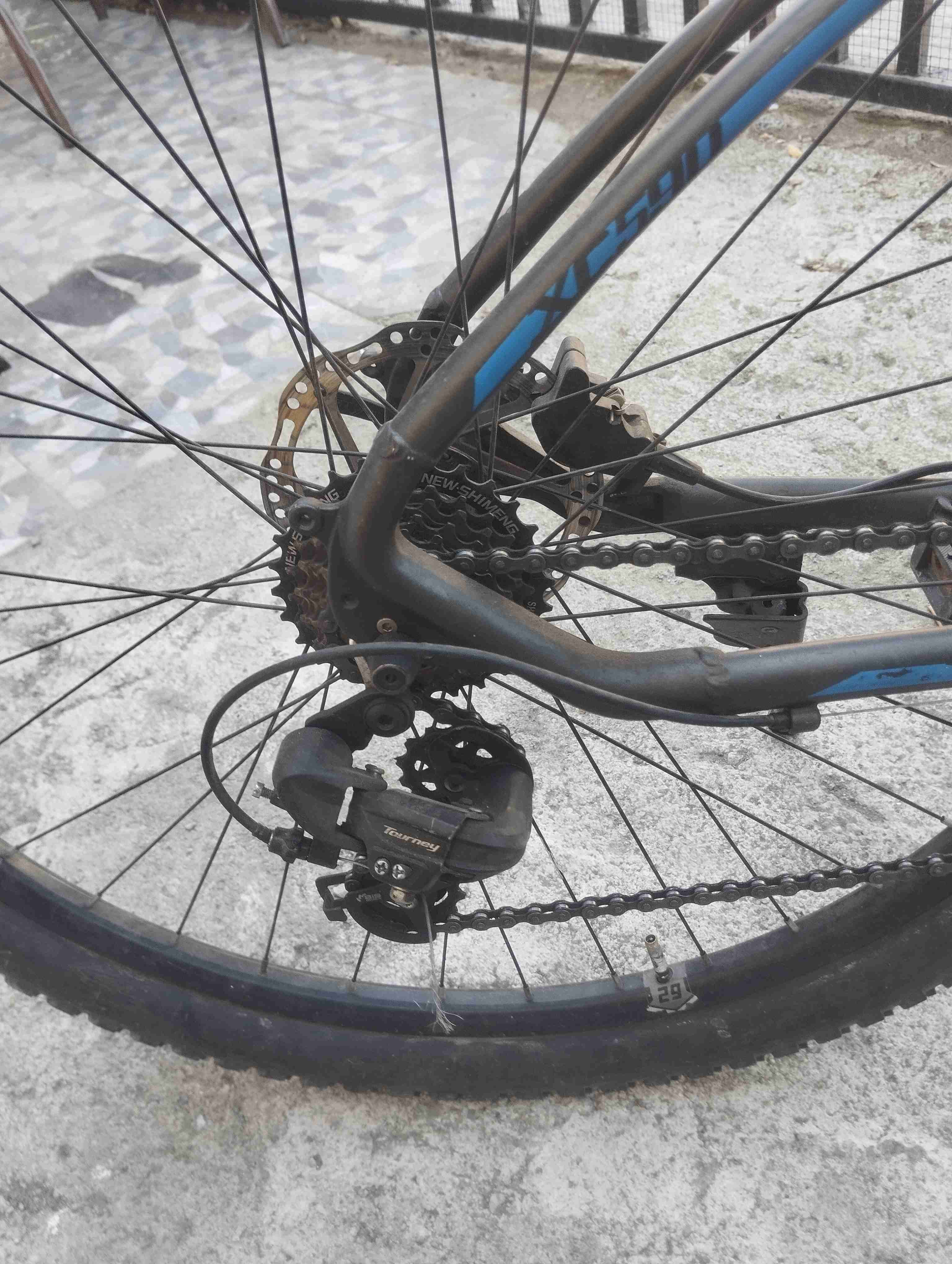 Bicicleta montaña con frenos disco - miniatura 4