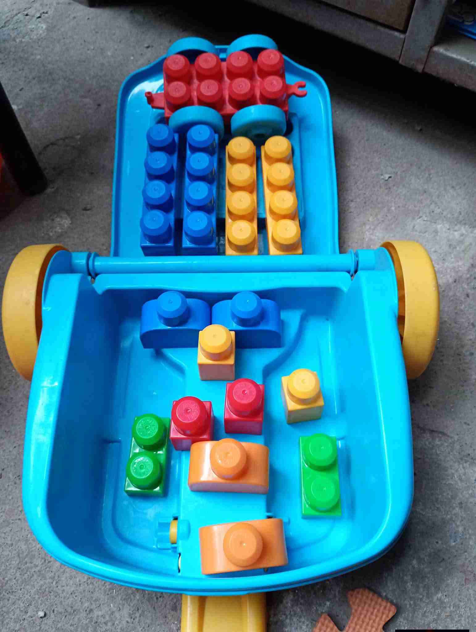 Carrito de juguete infantil - miniatura 3