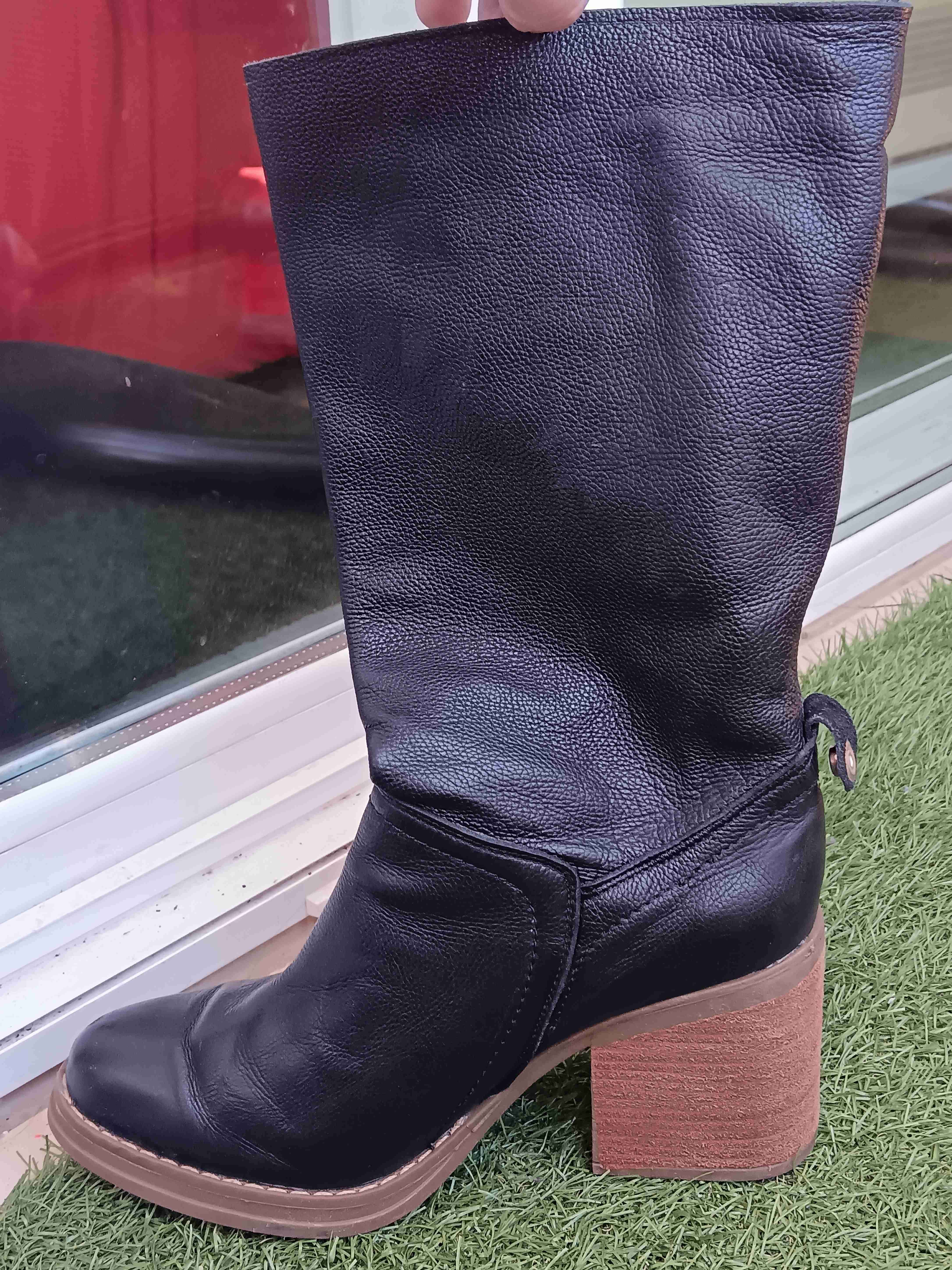 Botas de cuero negro mujer - miniatura 2