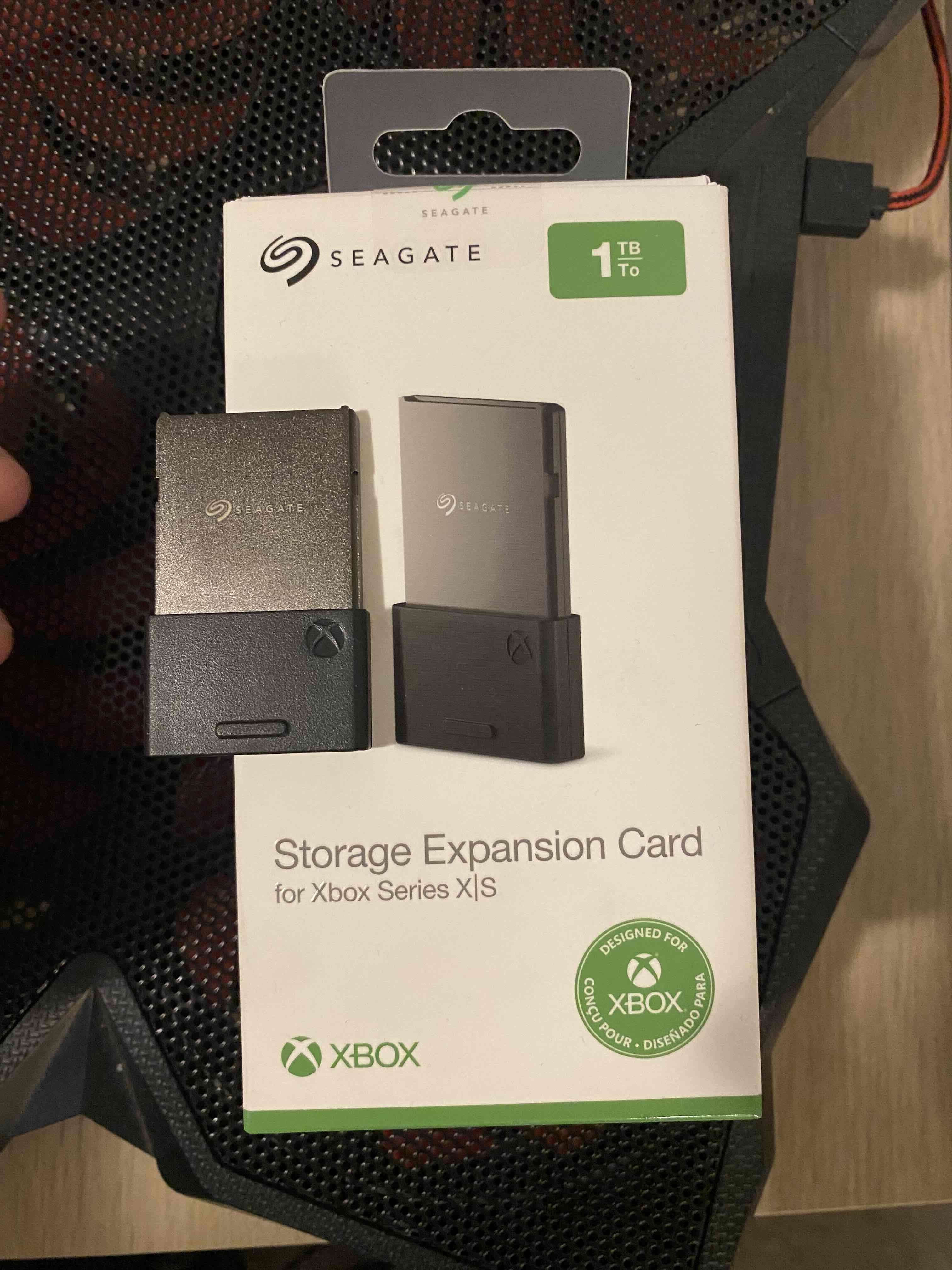 Tarjeta de expansión Seagate 1TB - miniatura 2