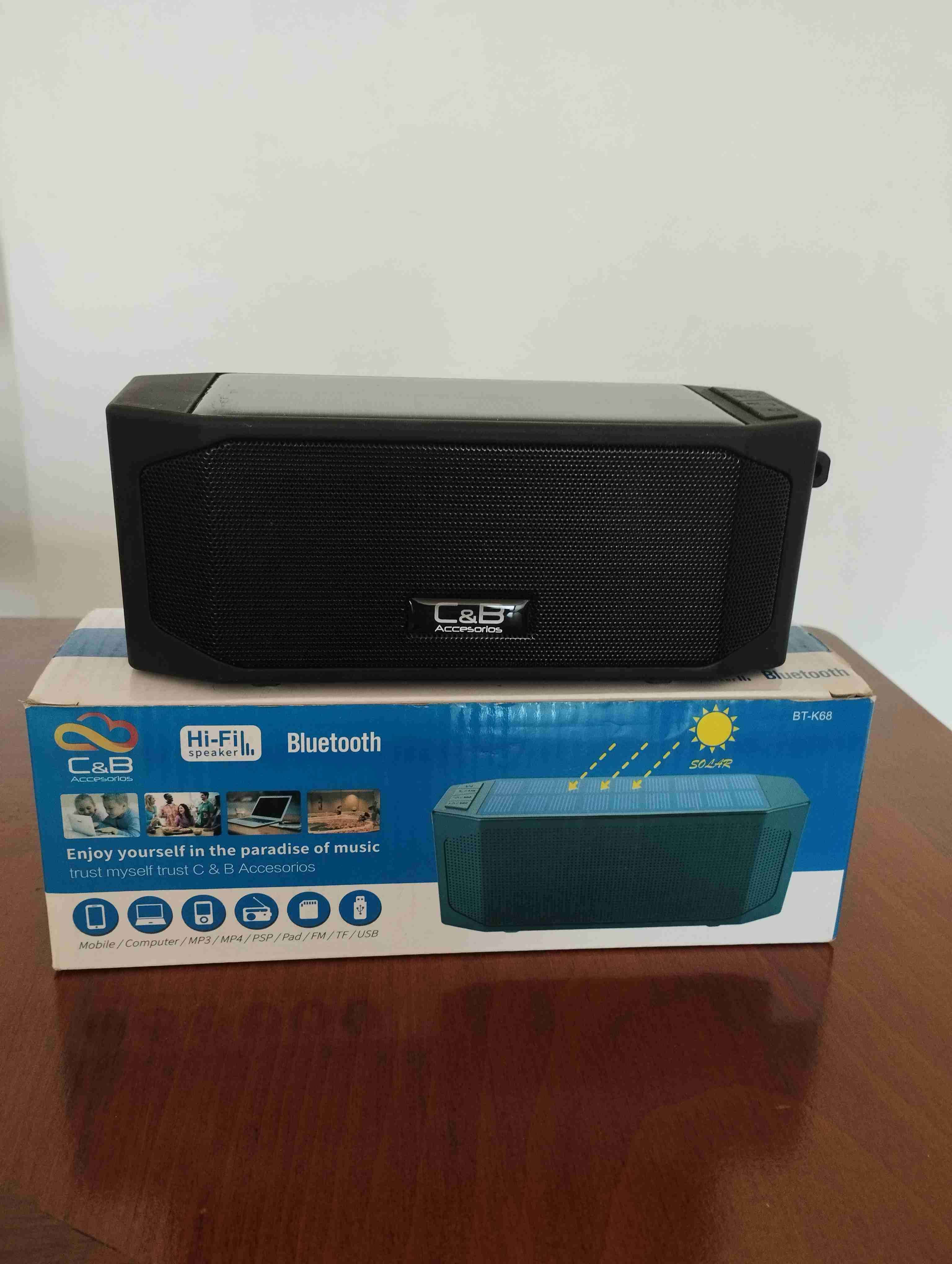 Parlante Bluetooth C&B negro - miniatura 1