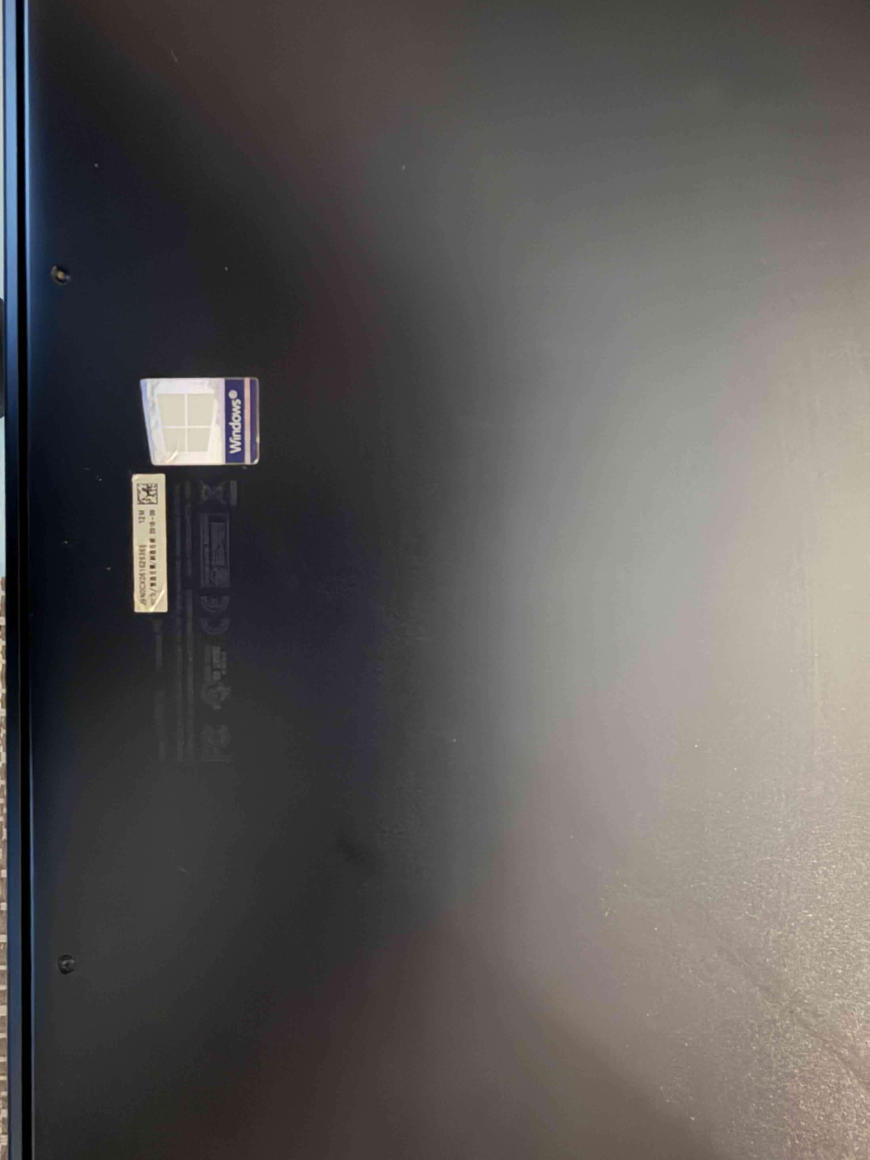 Ultrabook Asus ZenBook UX580G - miniatura 3