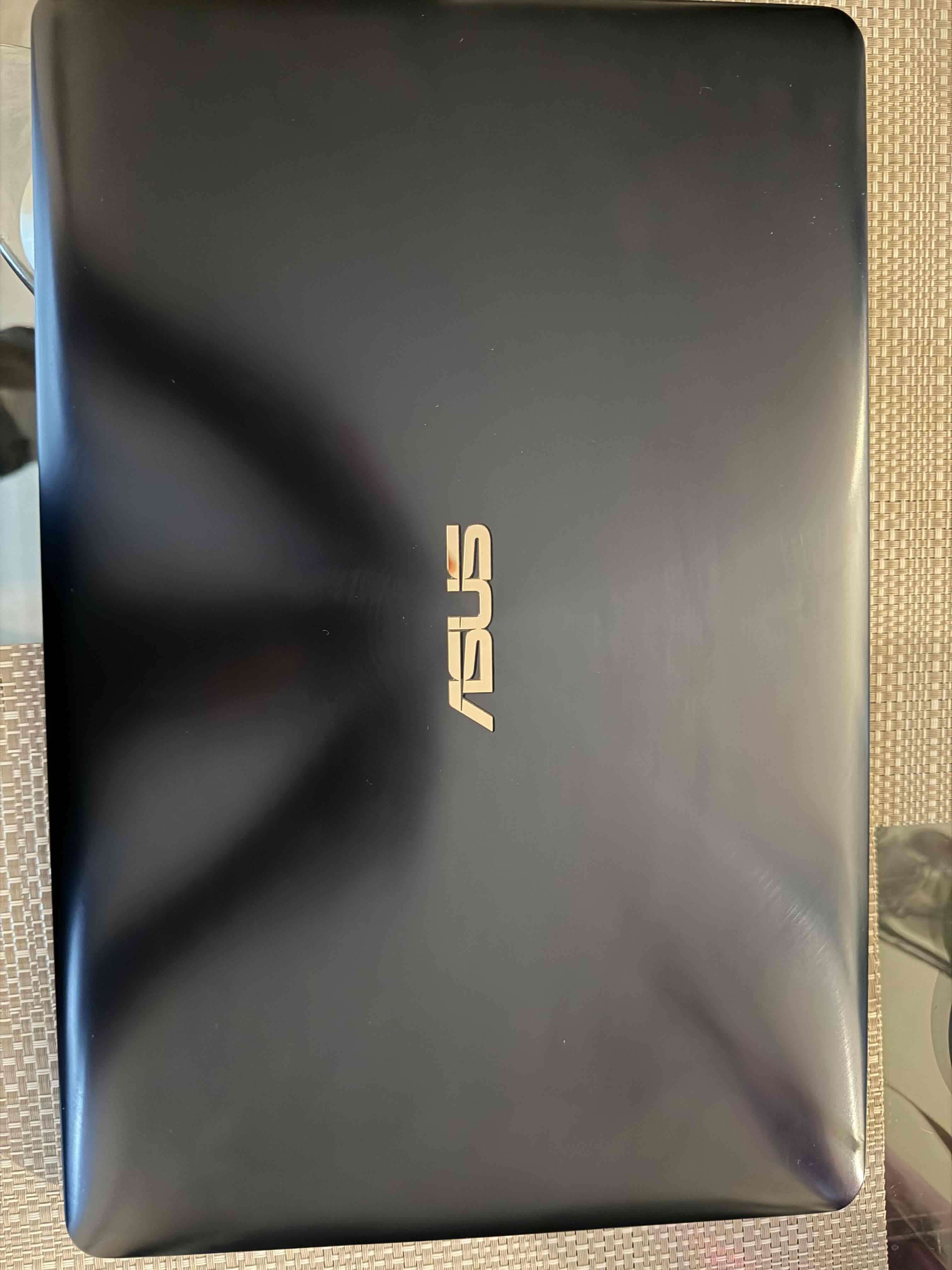 Ultrabook Asus ZenBook UX580G - miniatura 6