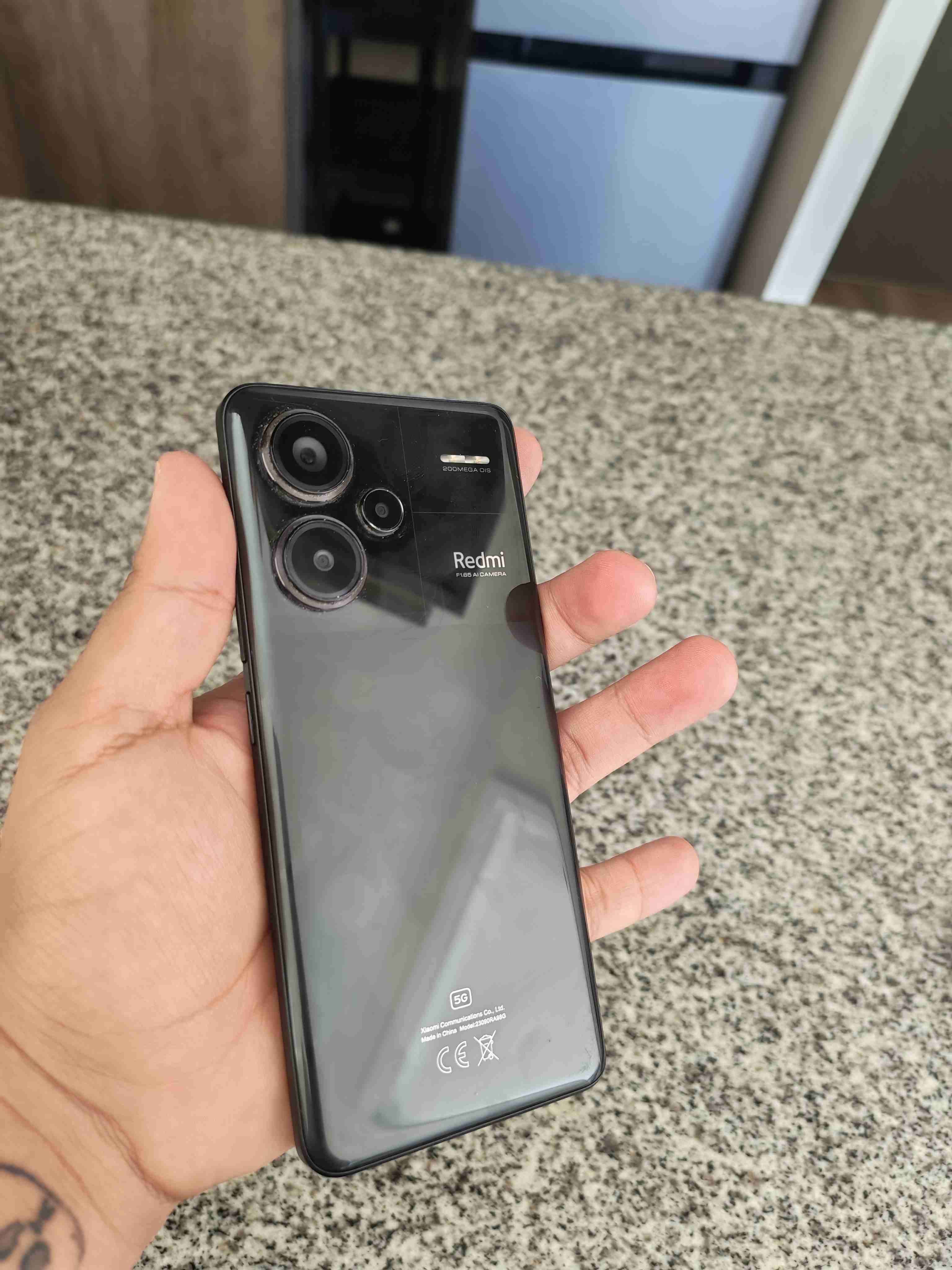 Xiaomi 13 pro plus 12gb Ram y 512gb - miniatura 2