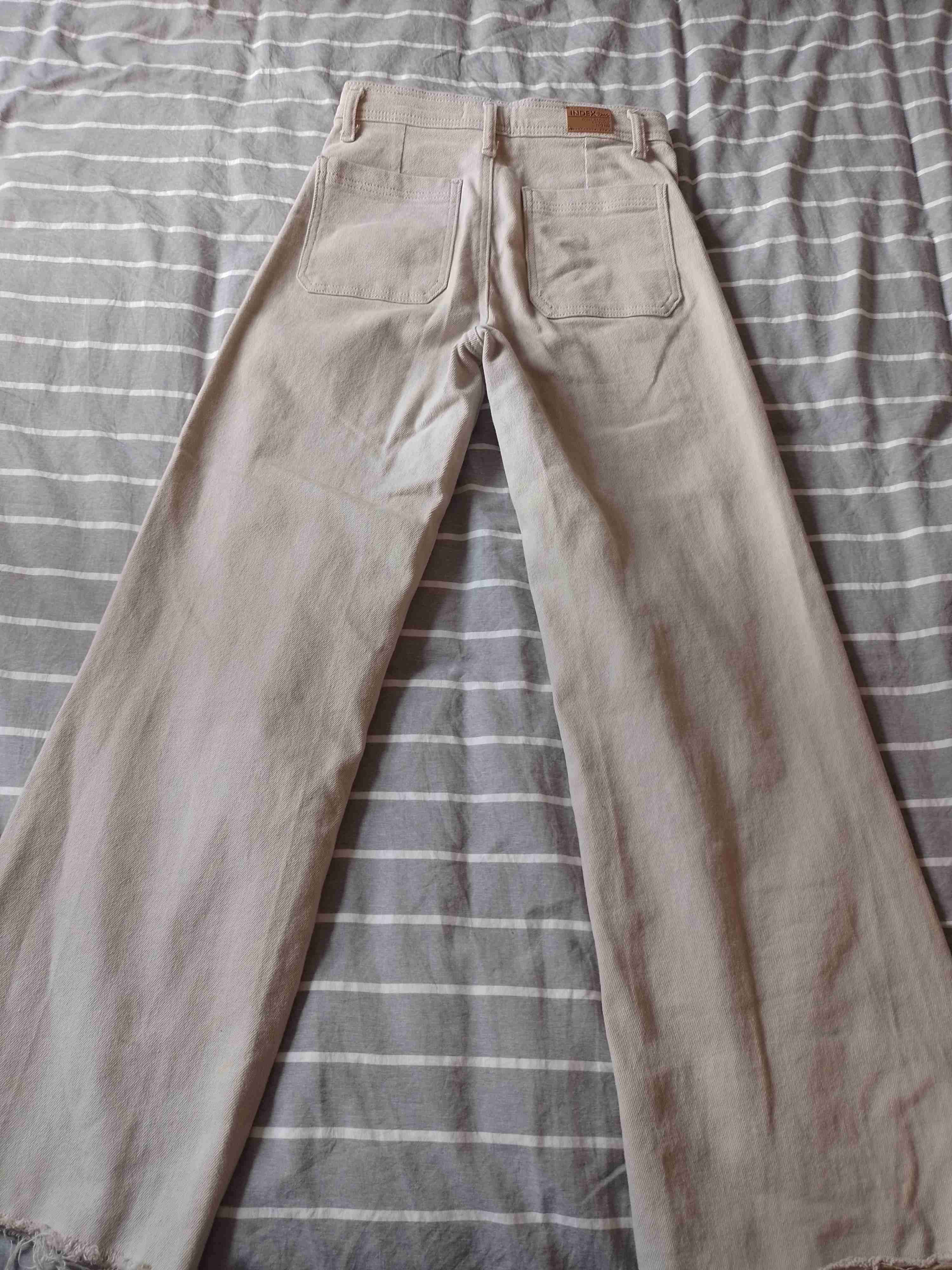 Pantalones beige acampanados - miniatura 2