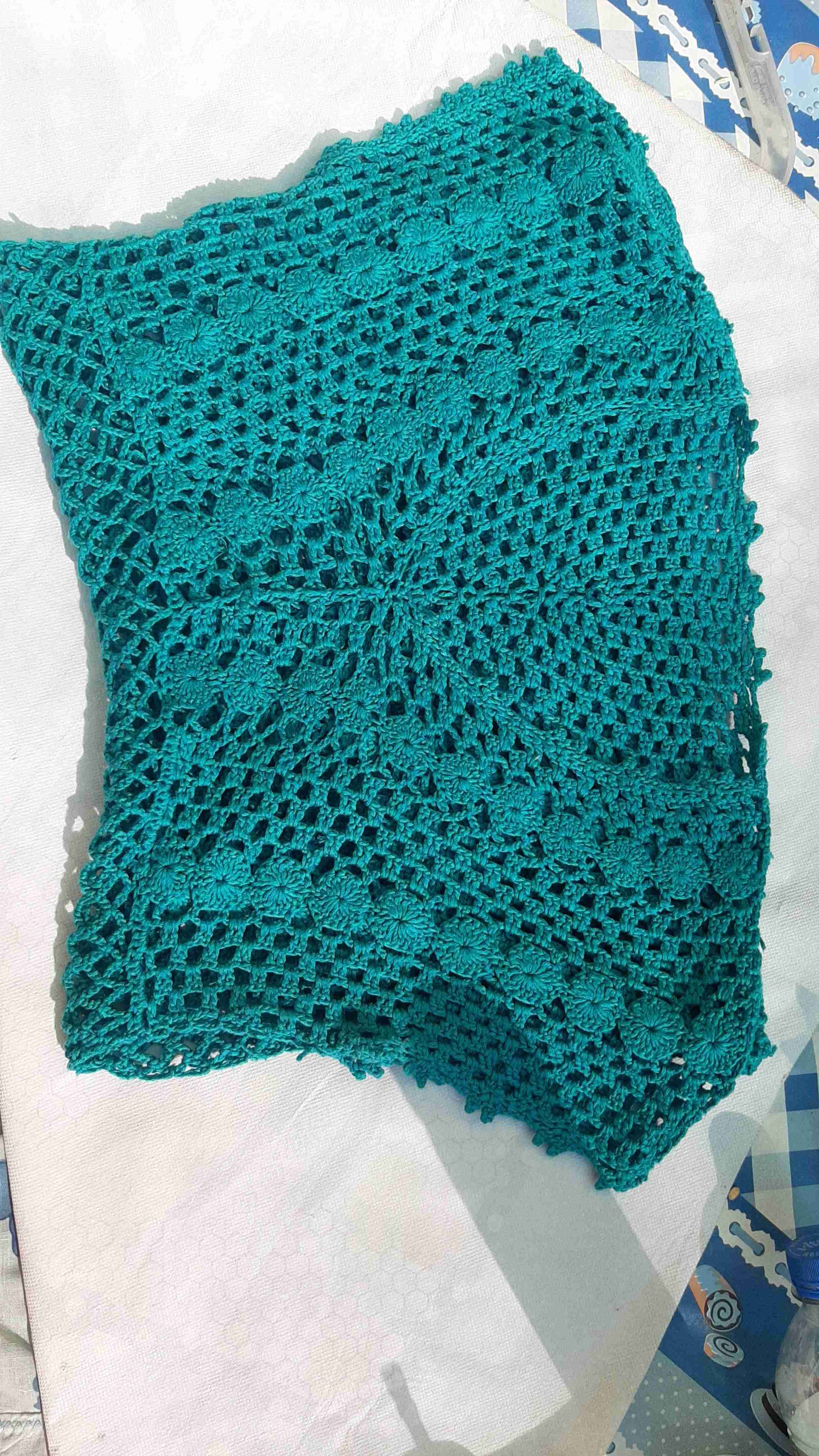 Chal tejido a mano turquesa - miniatura 2