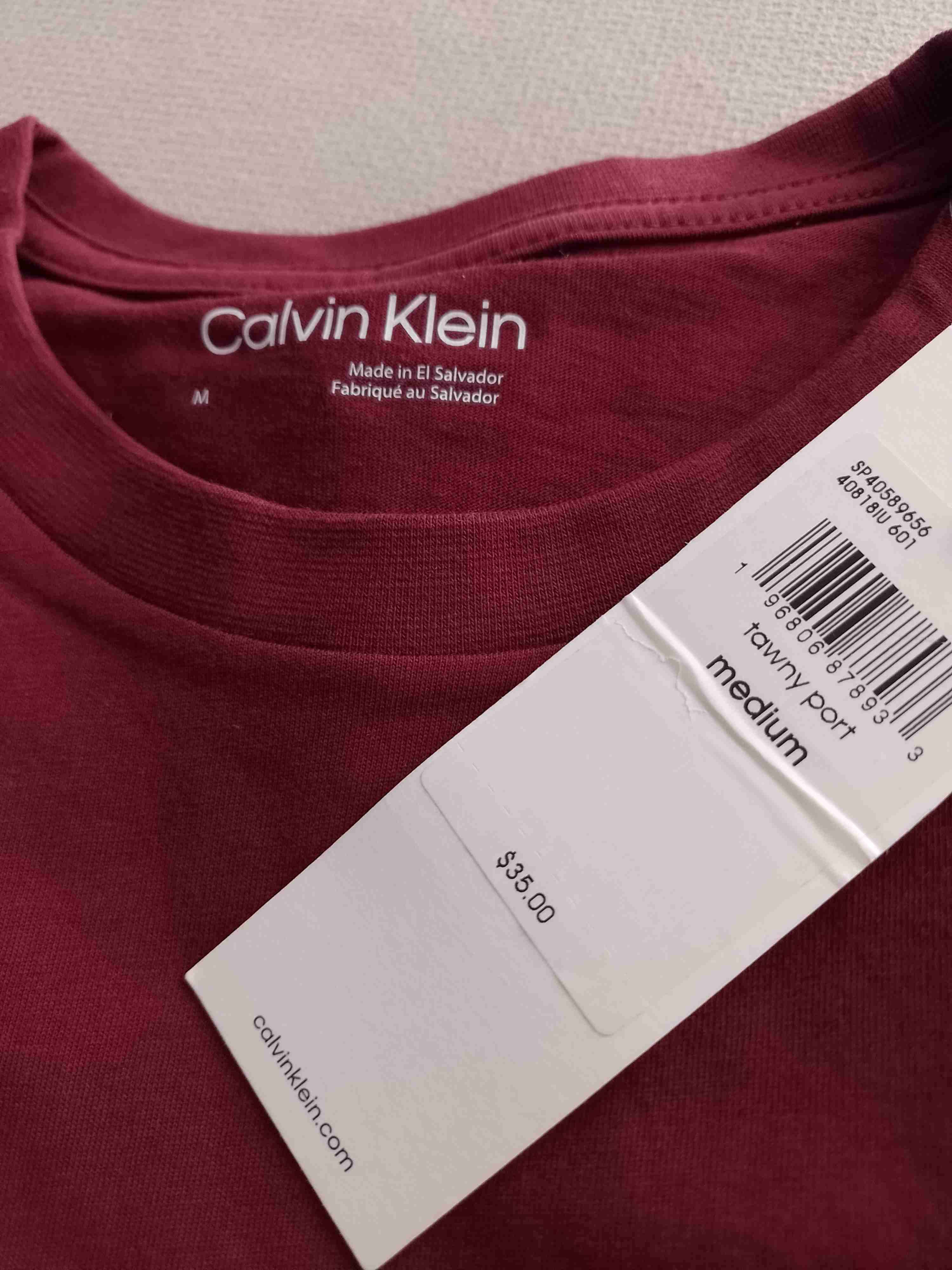 Polera Calvin Klein burdeo - miniatura 3