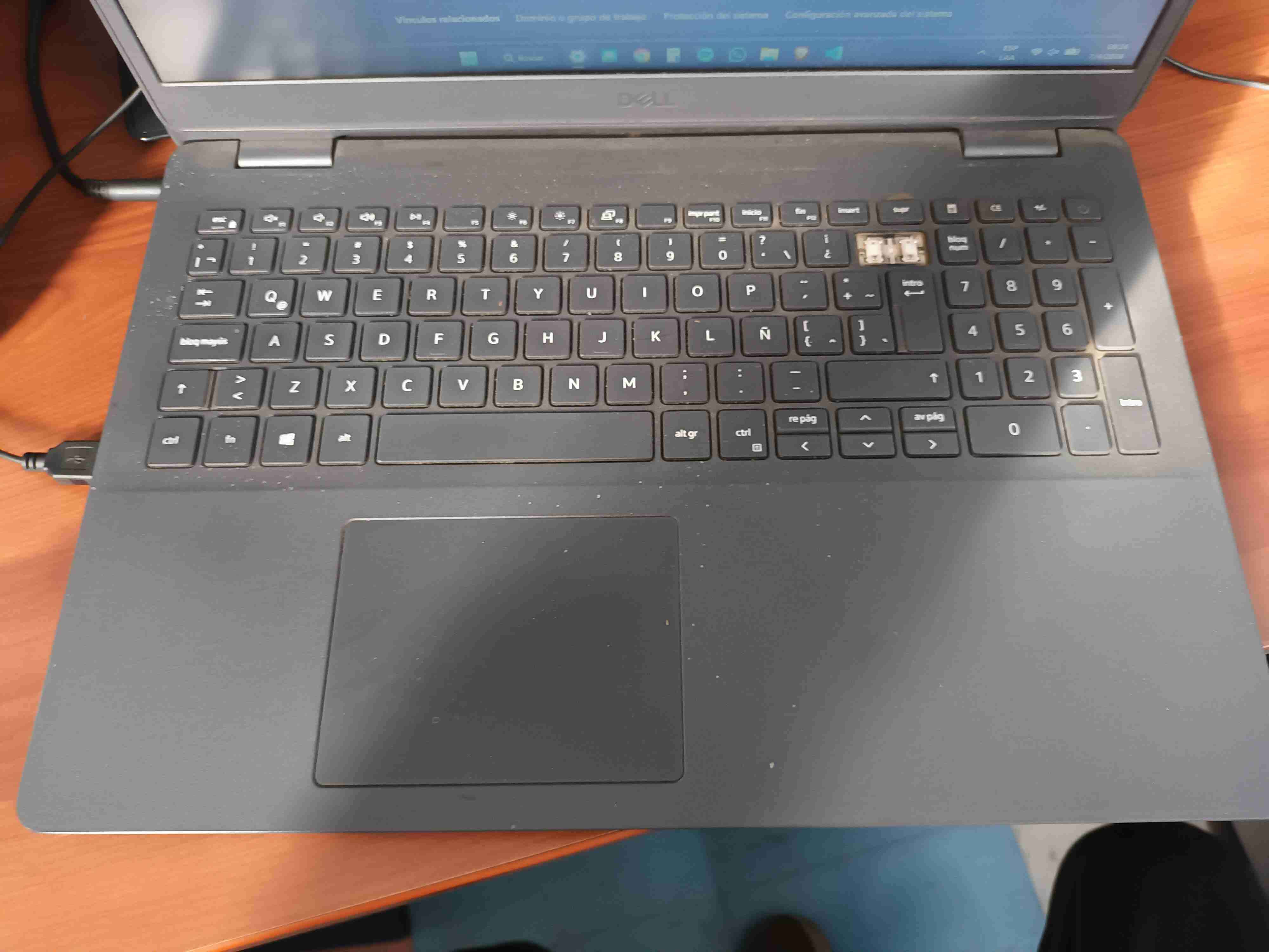 Notebook Dell 3505 - miniatura 1