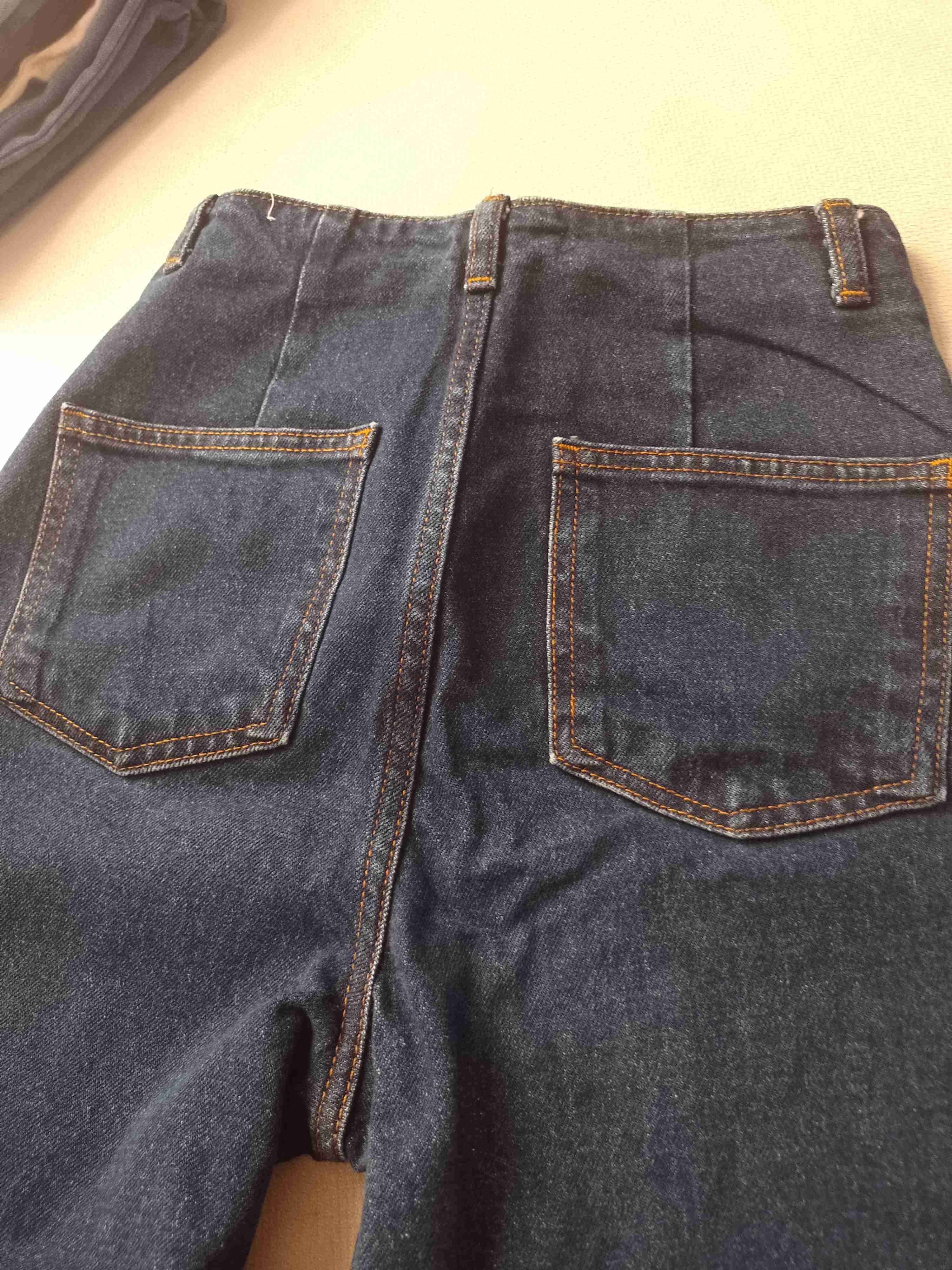 Jeans azules clásicos - miniatura 3