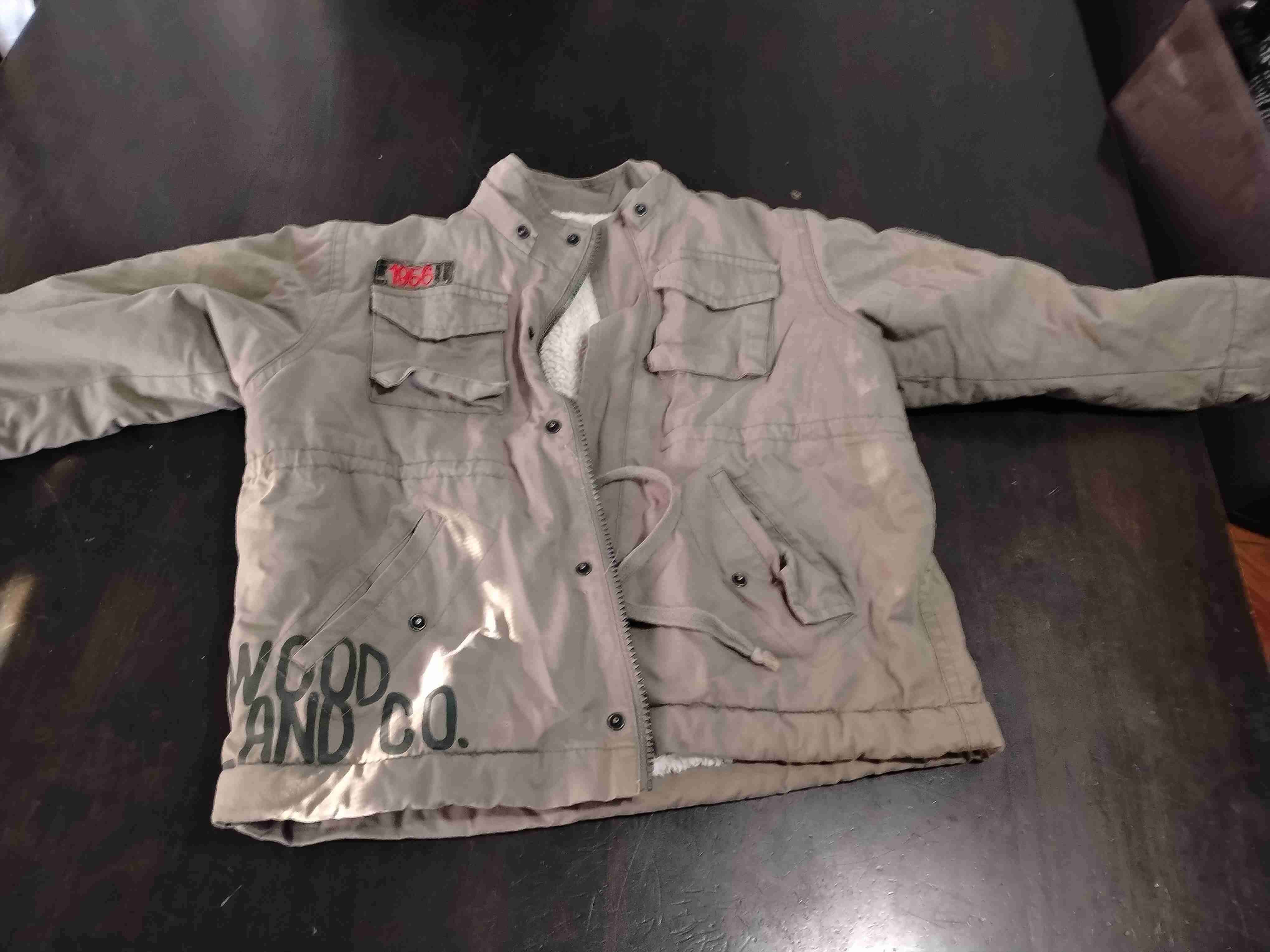 Chaqueta beige con parches - 1