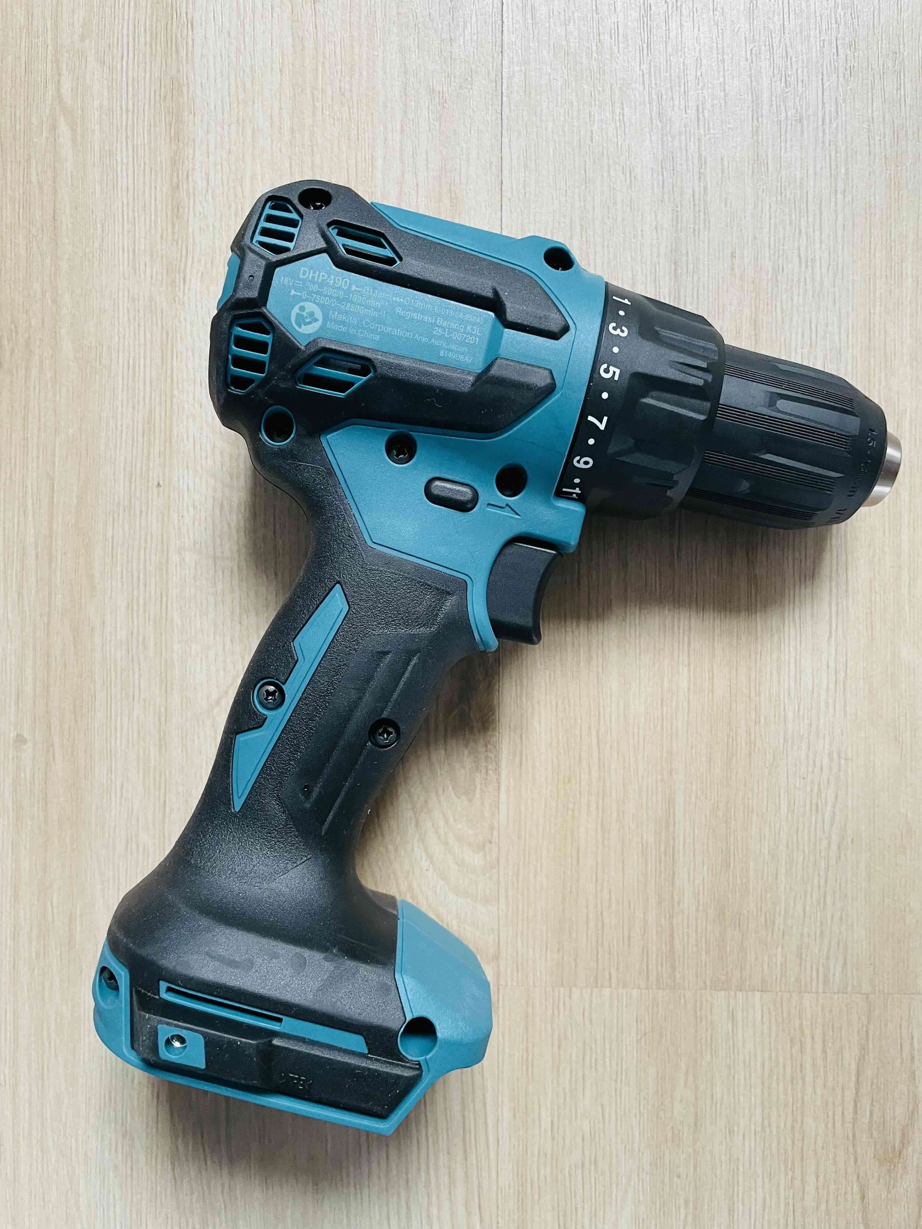 Taladro percutor Makita DHP490 18V - miniatura 3