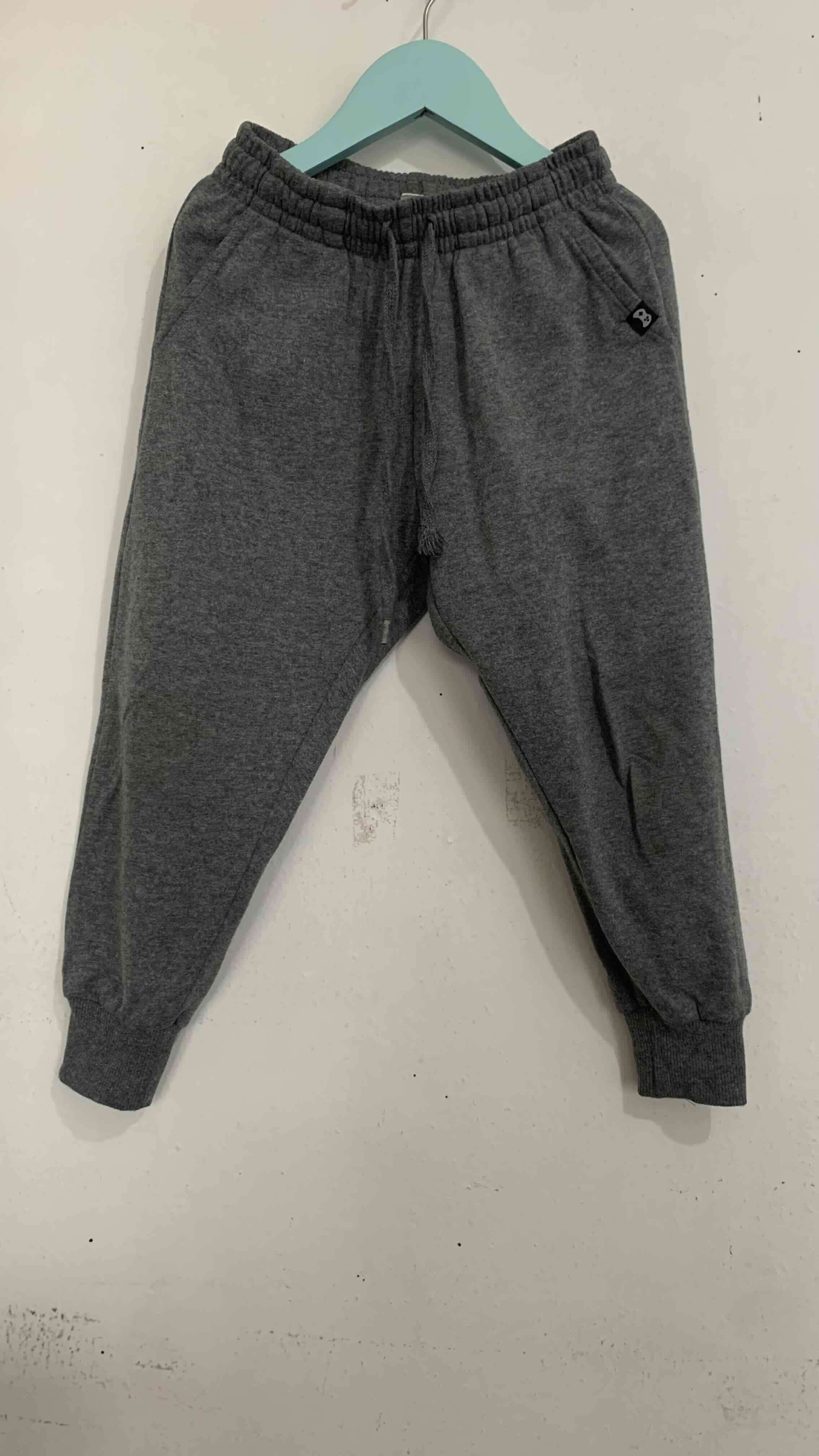 Buzos deportivo varios colores disponibles - 1