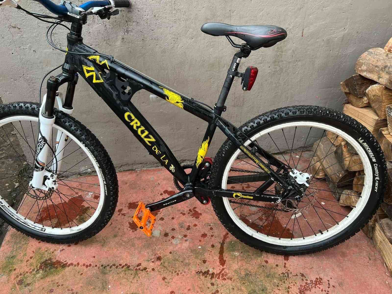 Bicicleta montaña negra Cruz - miniatura 1