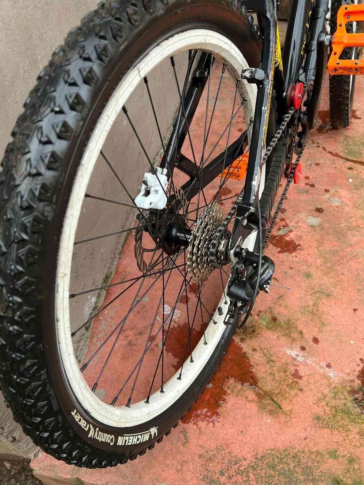 Bicicleta montaña negra Cruz - miniatura 5