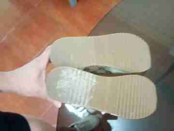 Zapatillas Michael Kors blancas y doradas - miniatura 4