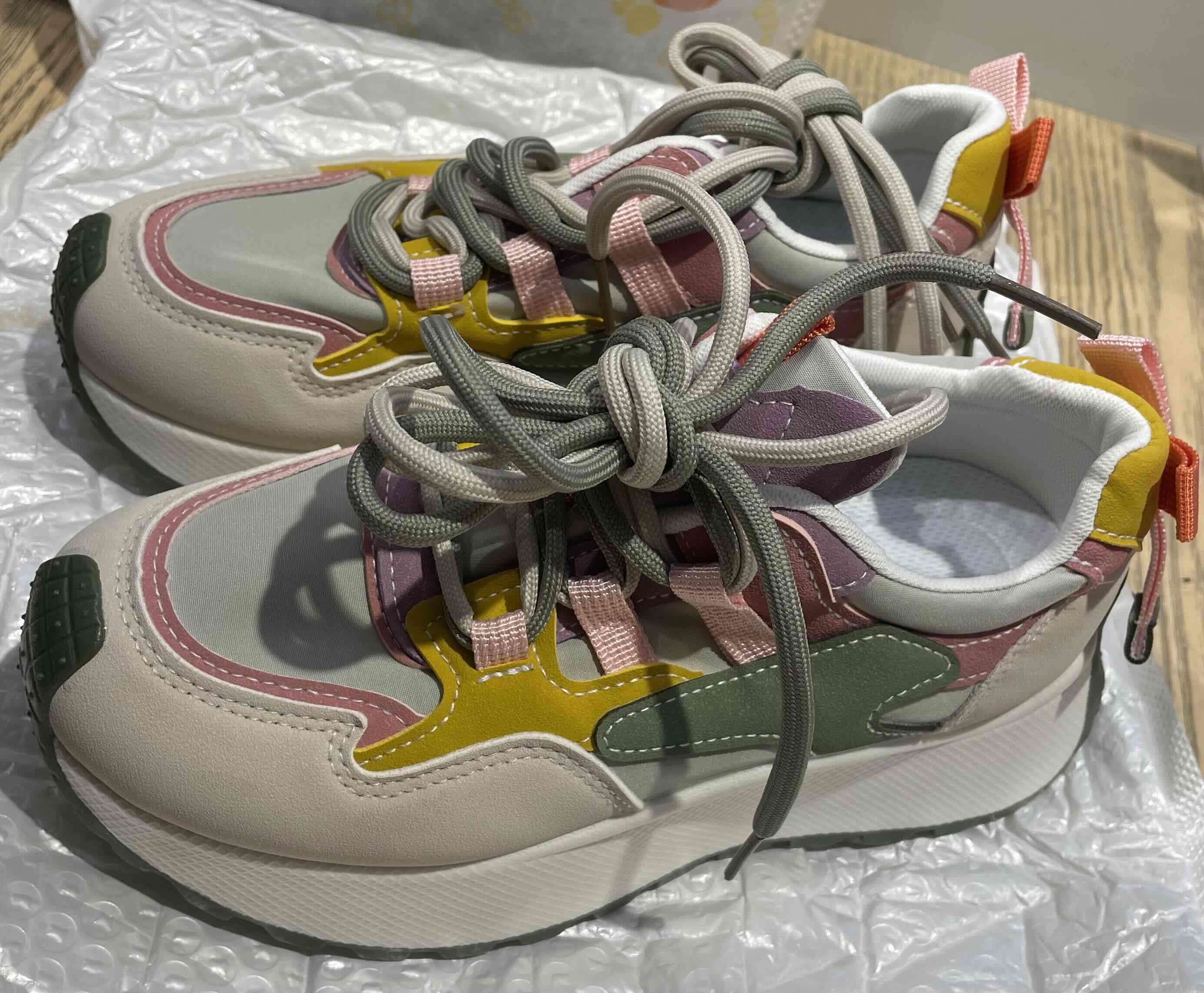 Polerón Minnie Mouse blanco - miniatura 3