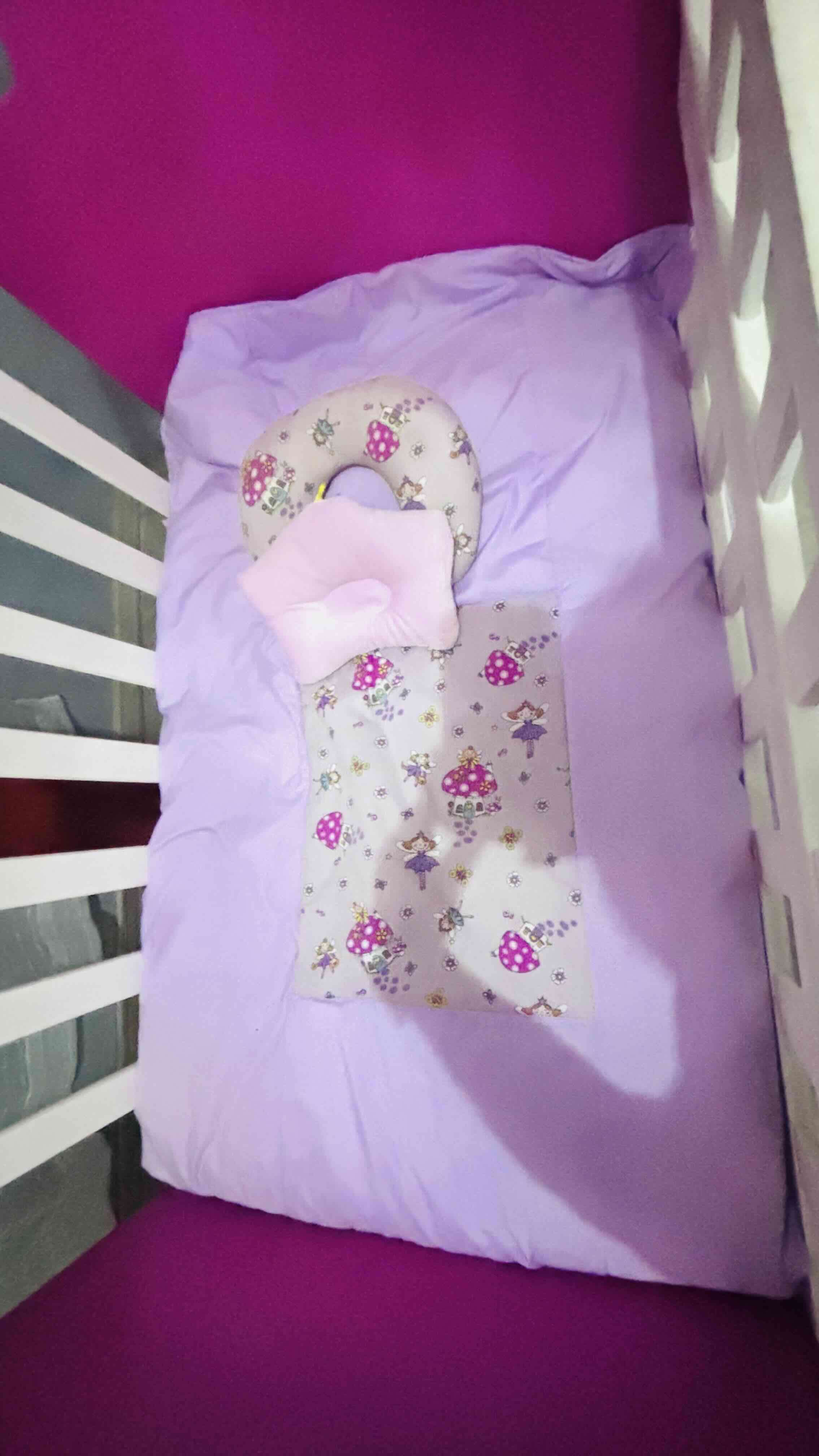 Cuna convertible rosada con cajonera - 5