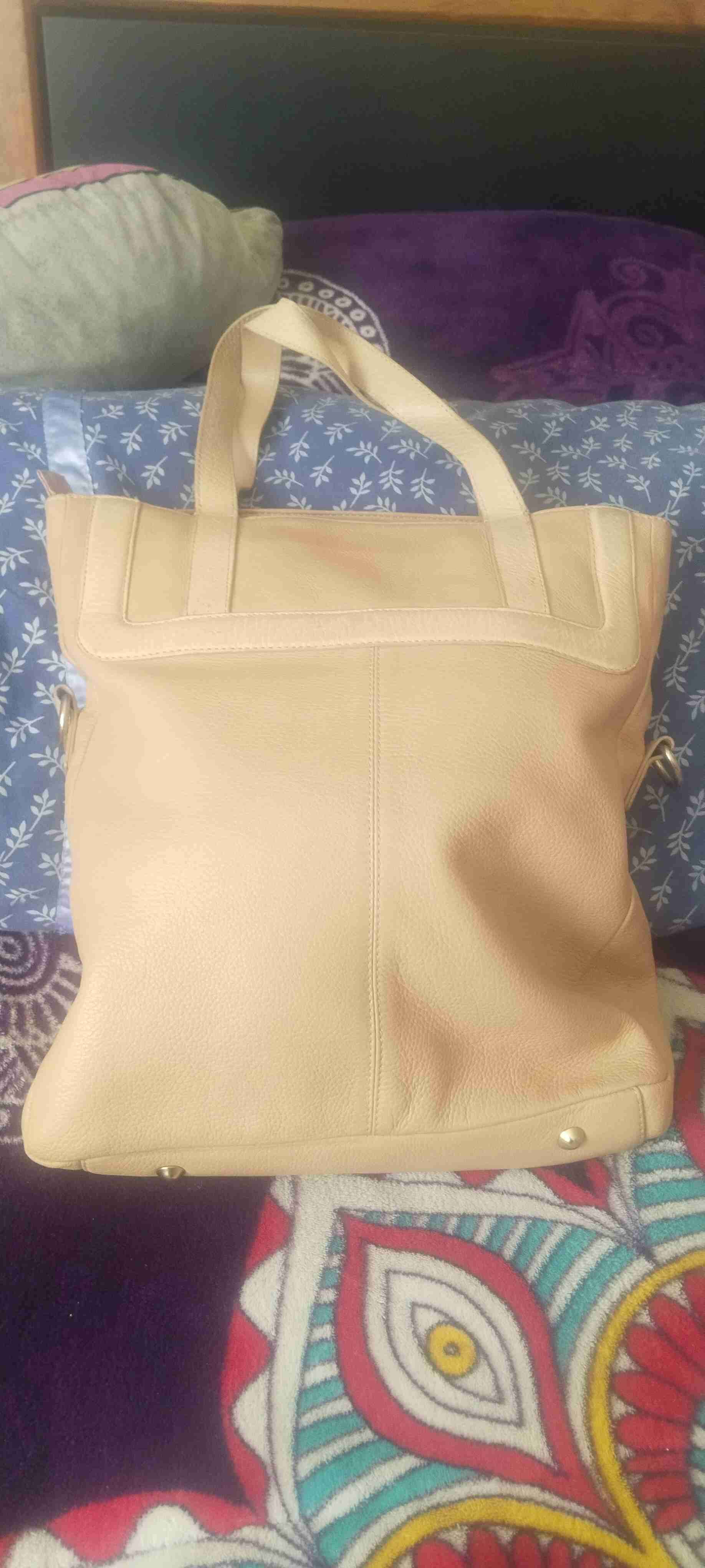 Bolso beige con hebillas - miniatura 2