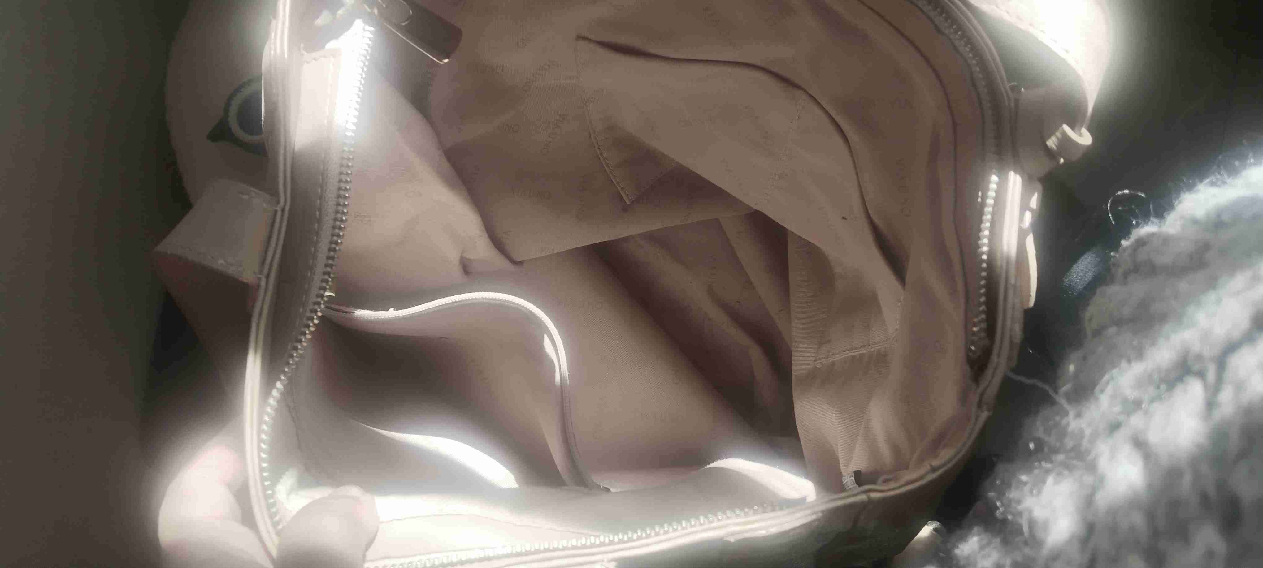 Bolso beige con hebillas - miniatura 3