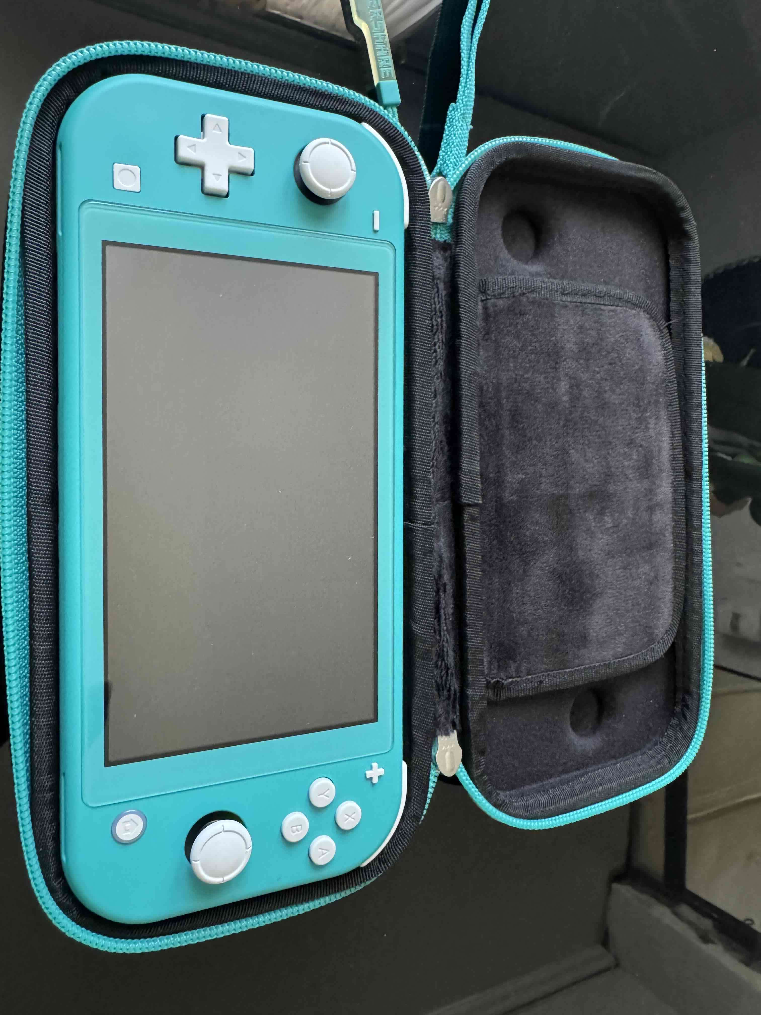 Consola portátil azul con funda - miniatura 3