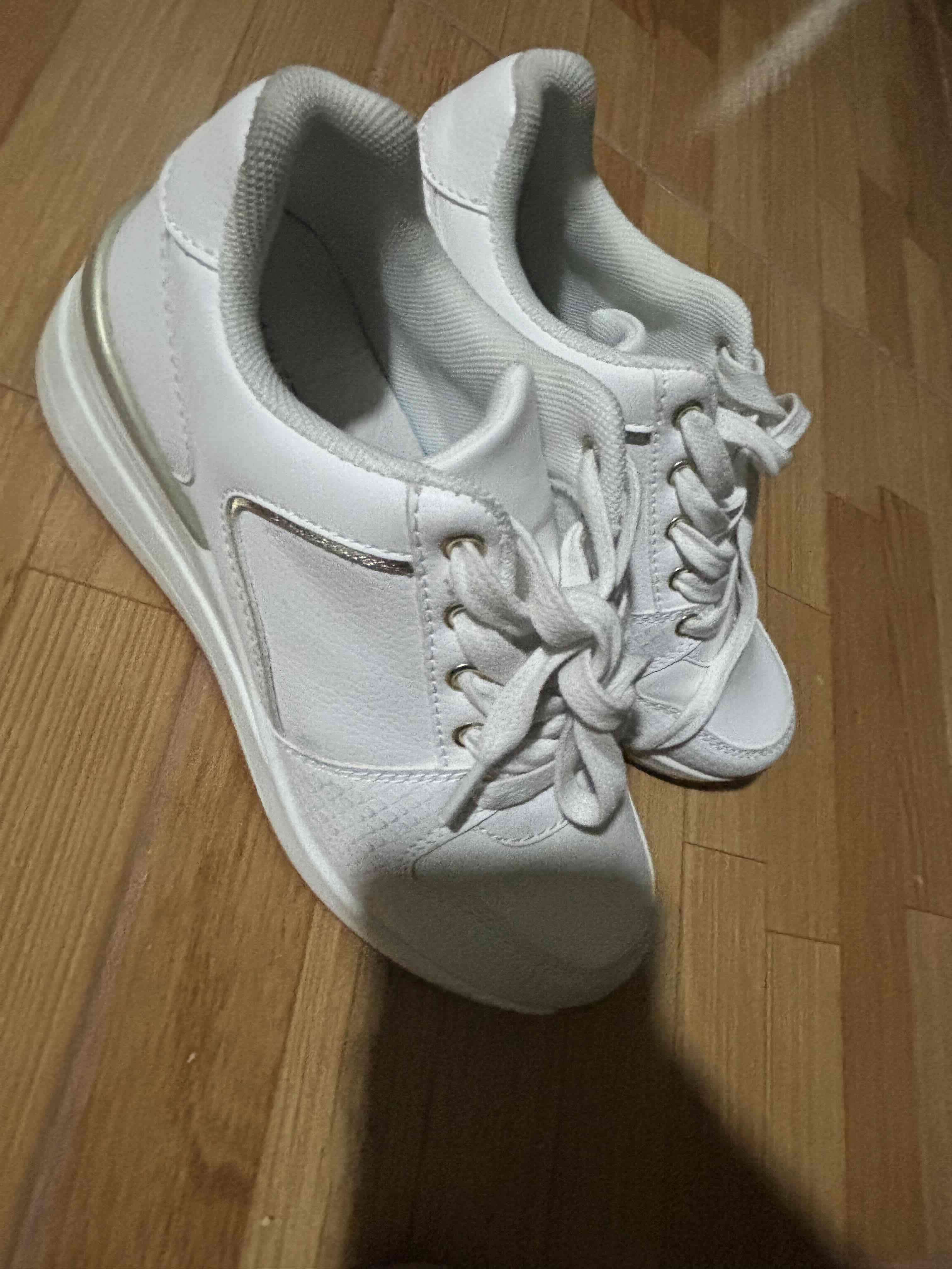 Zapatillas blancas con plataforma - miniatura 4