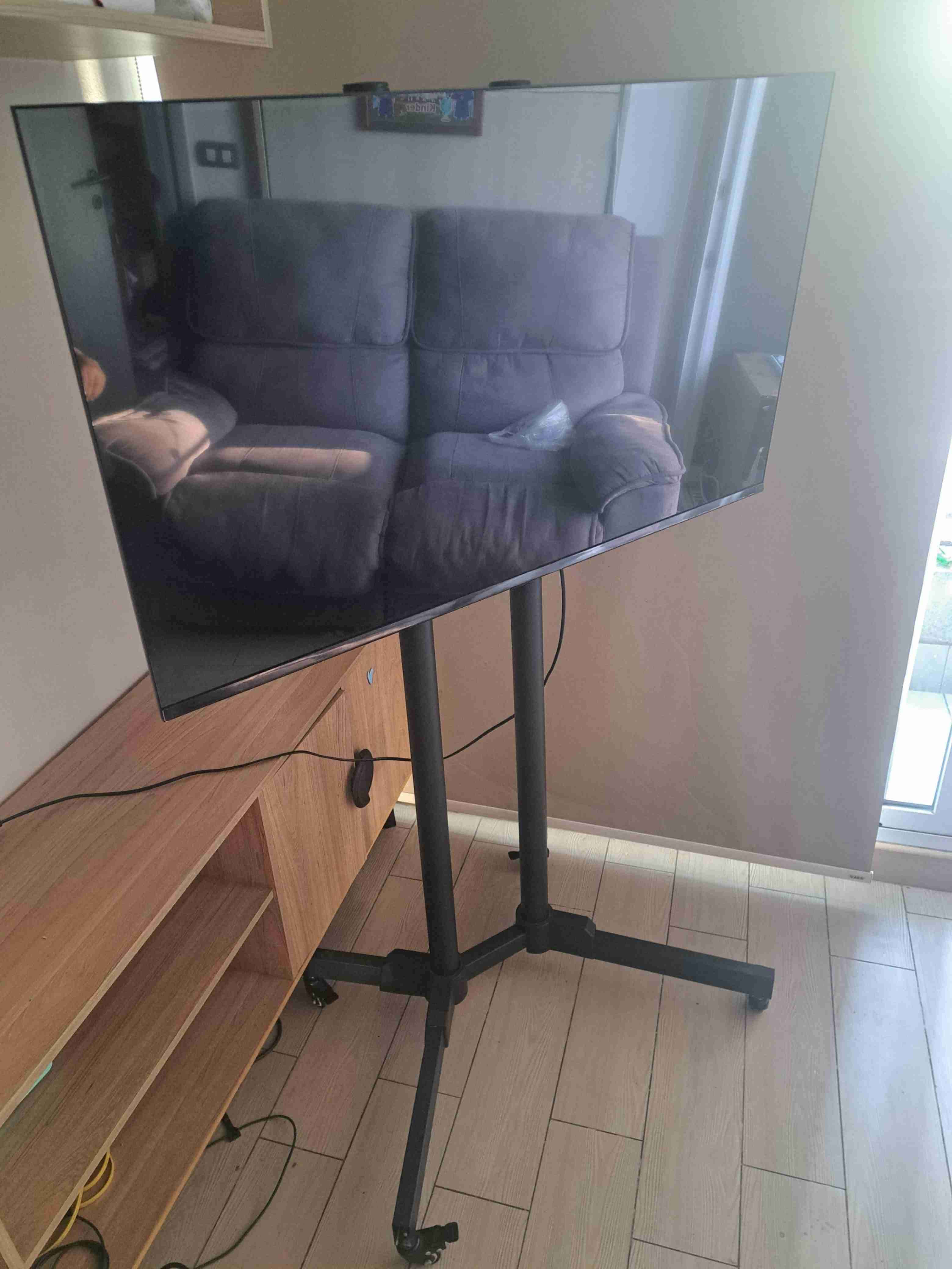 Smart tv de 43 pulgadas  android tv con Bluetooth - miniatura 3