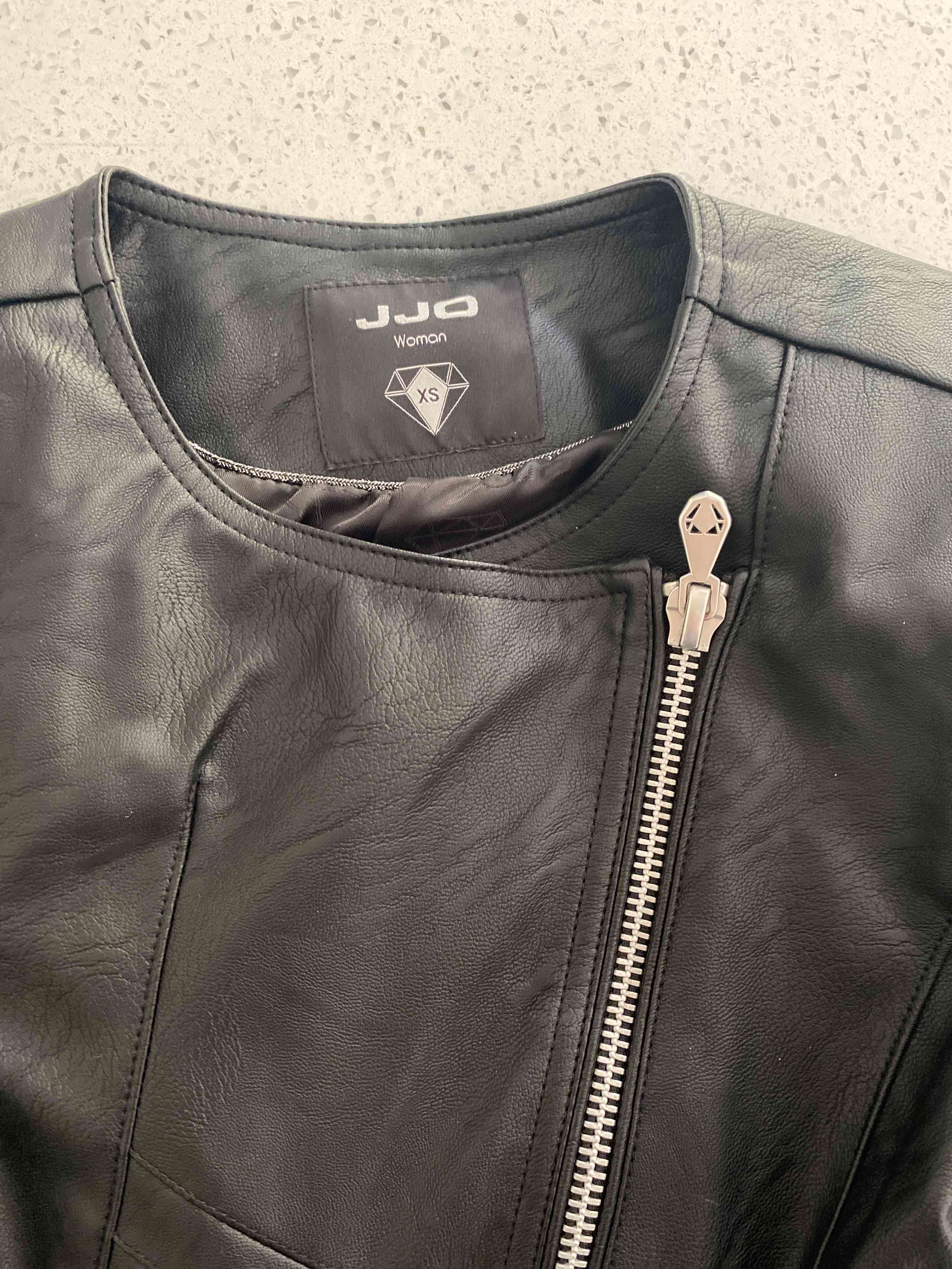 Chaqueta de cuero sintético negro mujer - miniatura 2