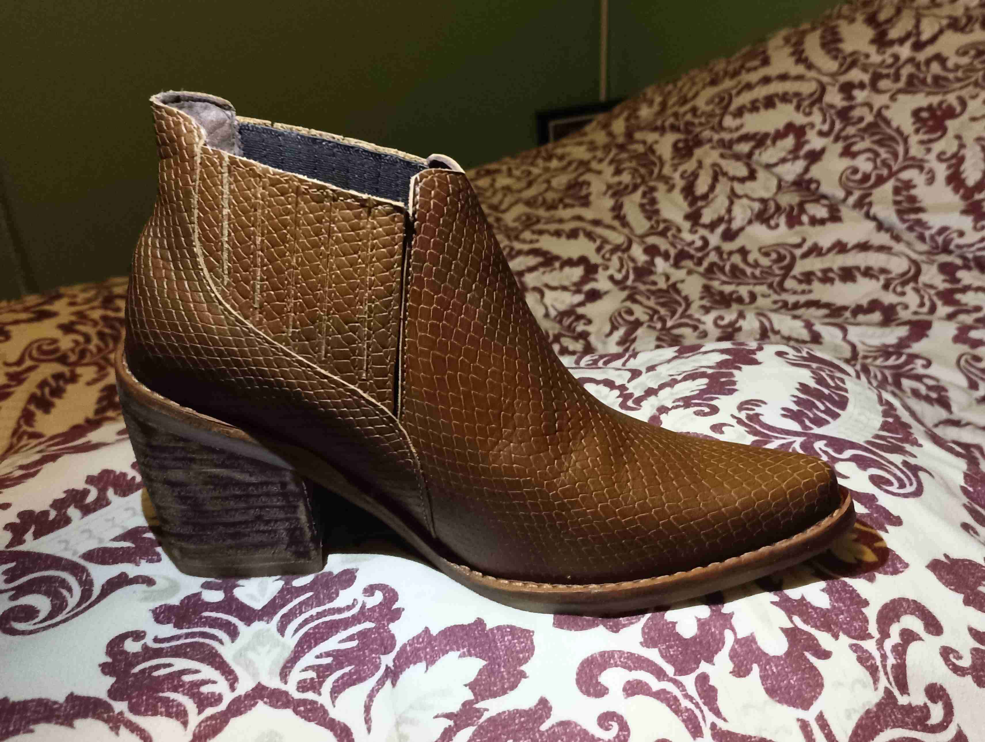 Botines de cuero marrón texturizado - 2