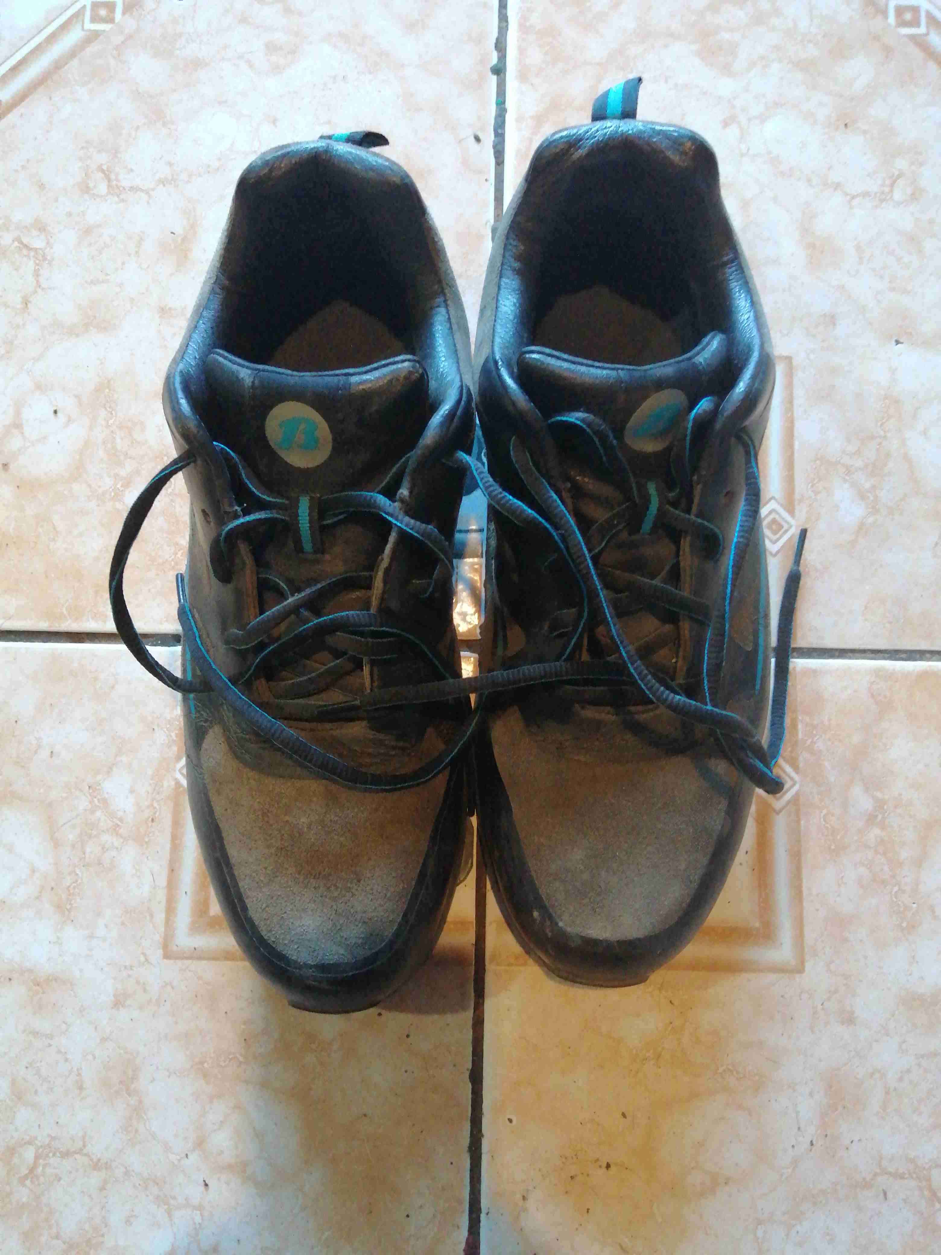 Zapatillas deportivas negras uso
