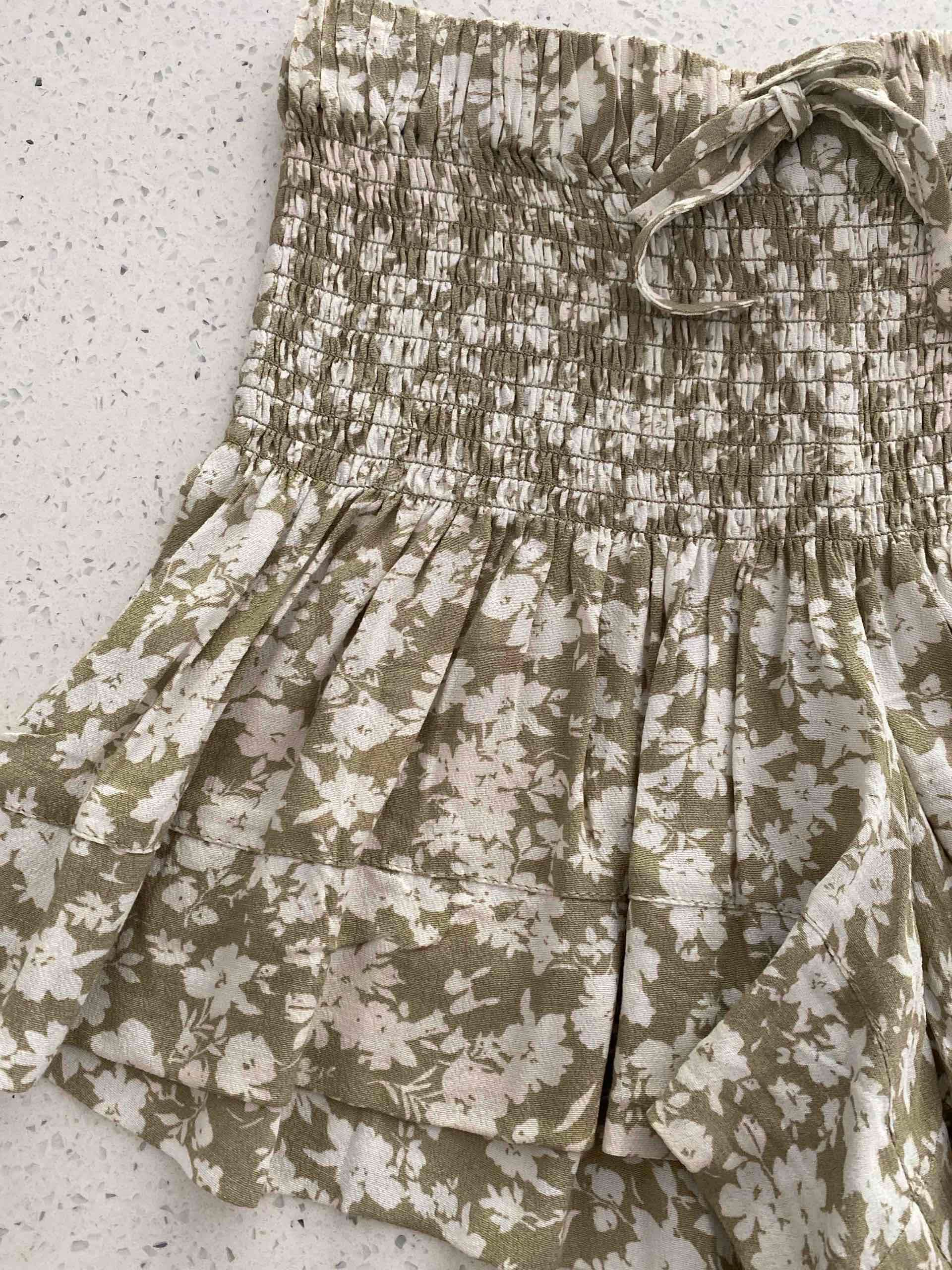 Falda-short estampada floreada verde - miniatura 2