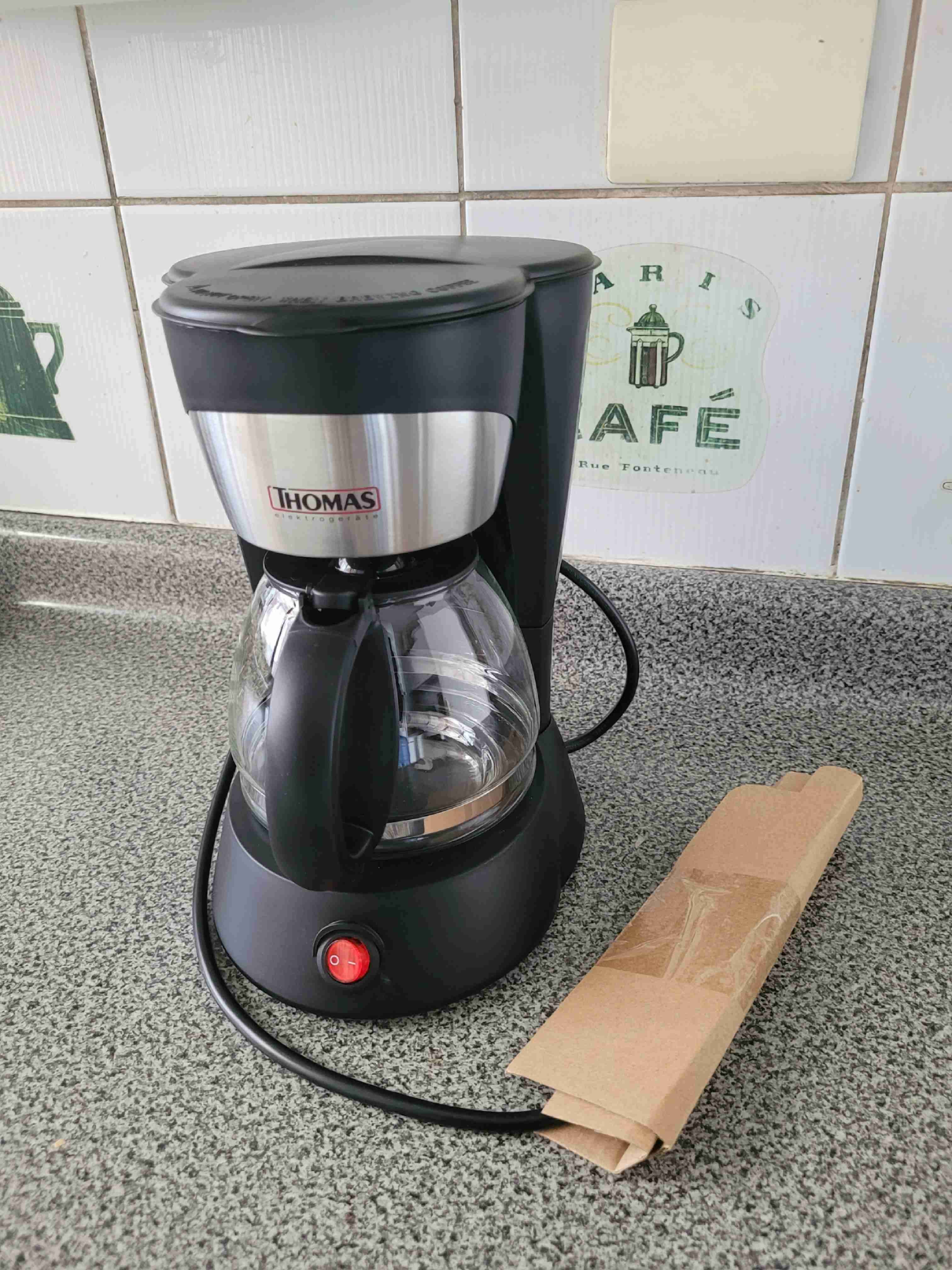 Cafetera Thomas negra de goteo - miniatura 2