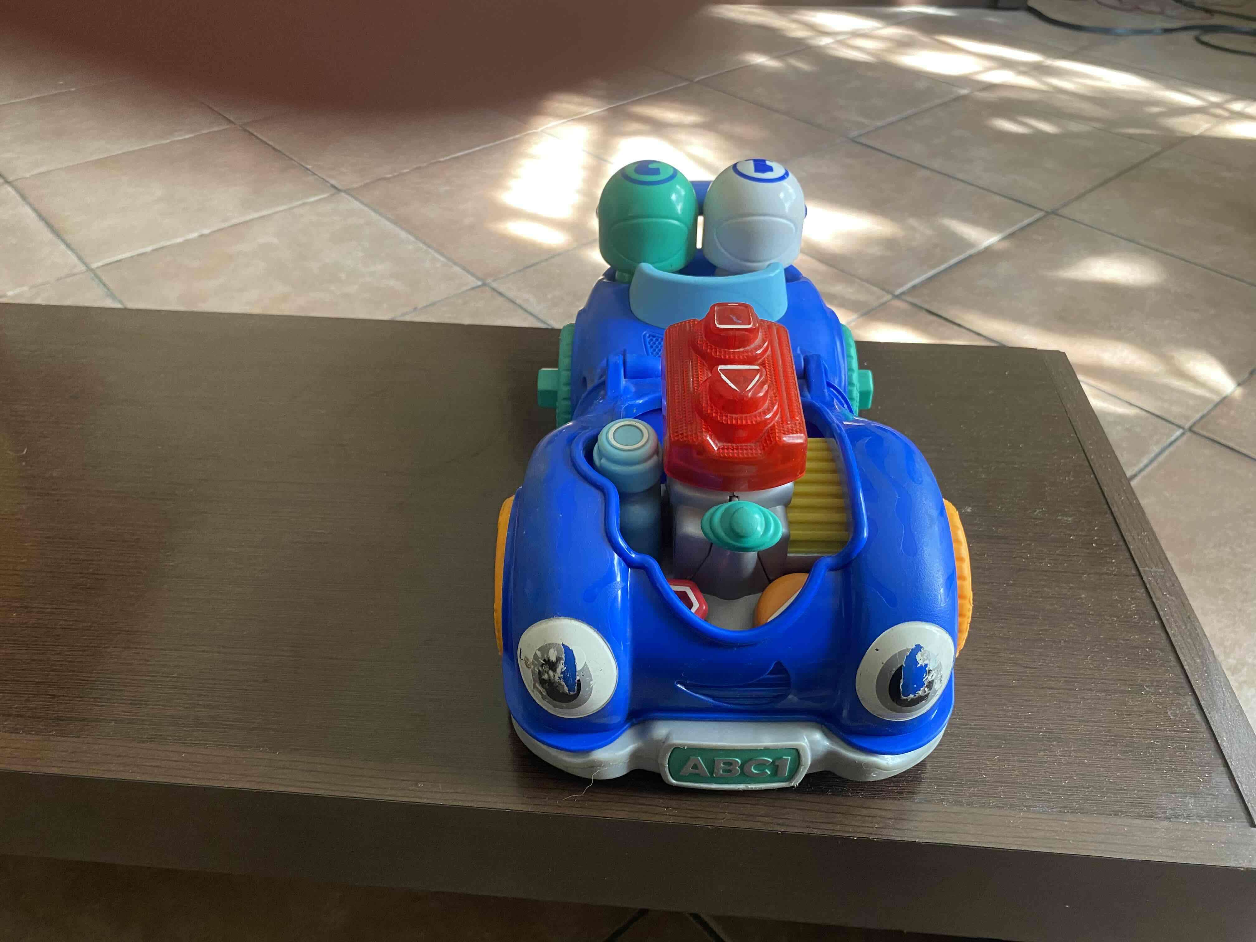 Auto de juguete azul interactivo - miniatura 2