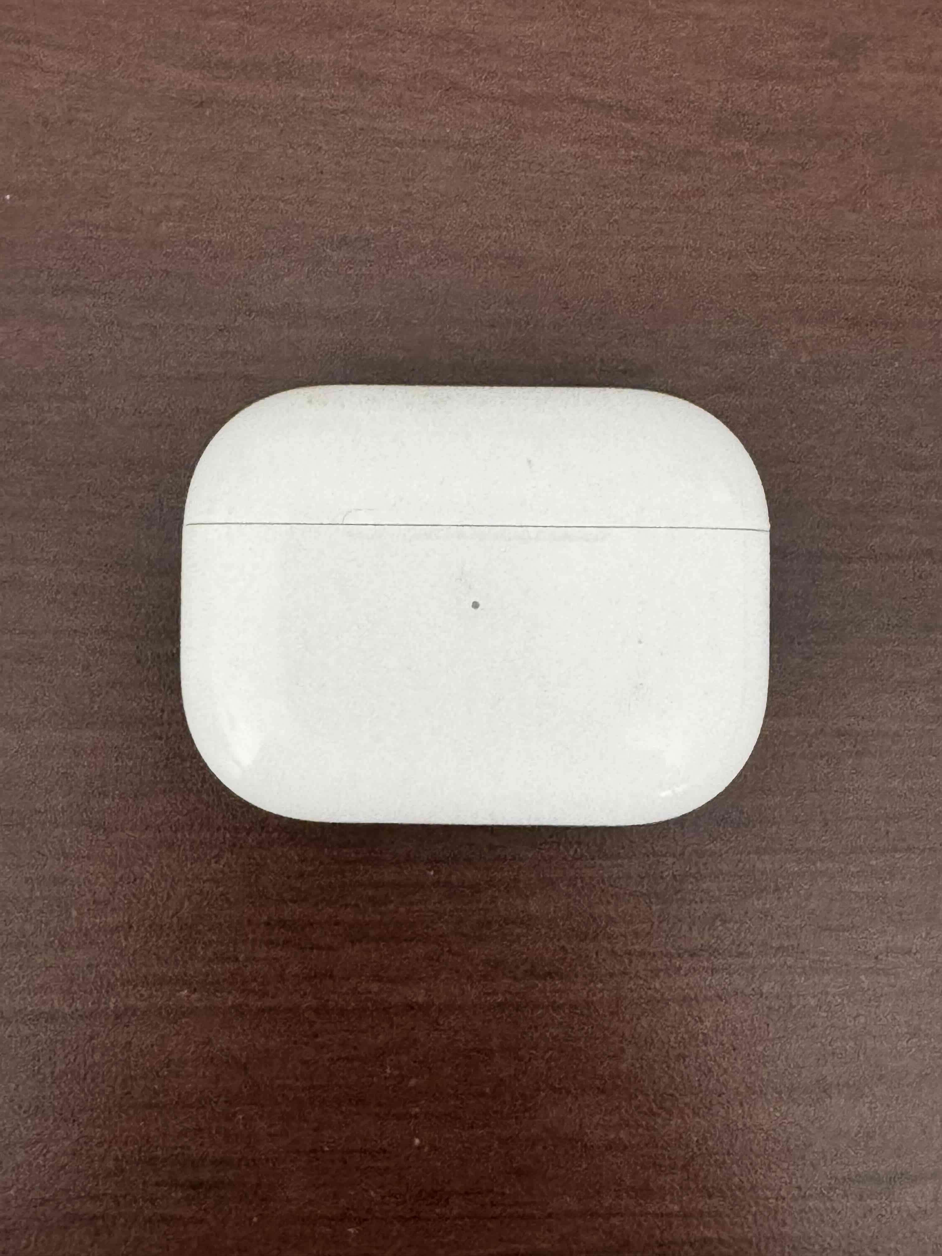 AirPods Pro 1ra Generación - miniatura 1