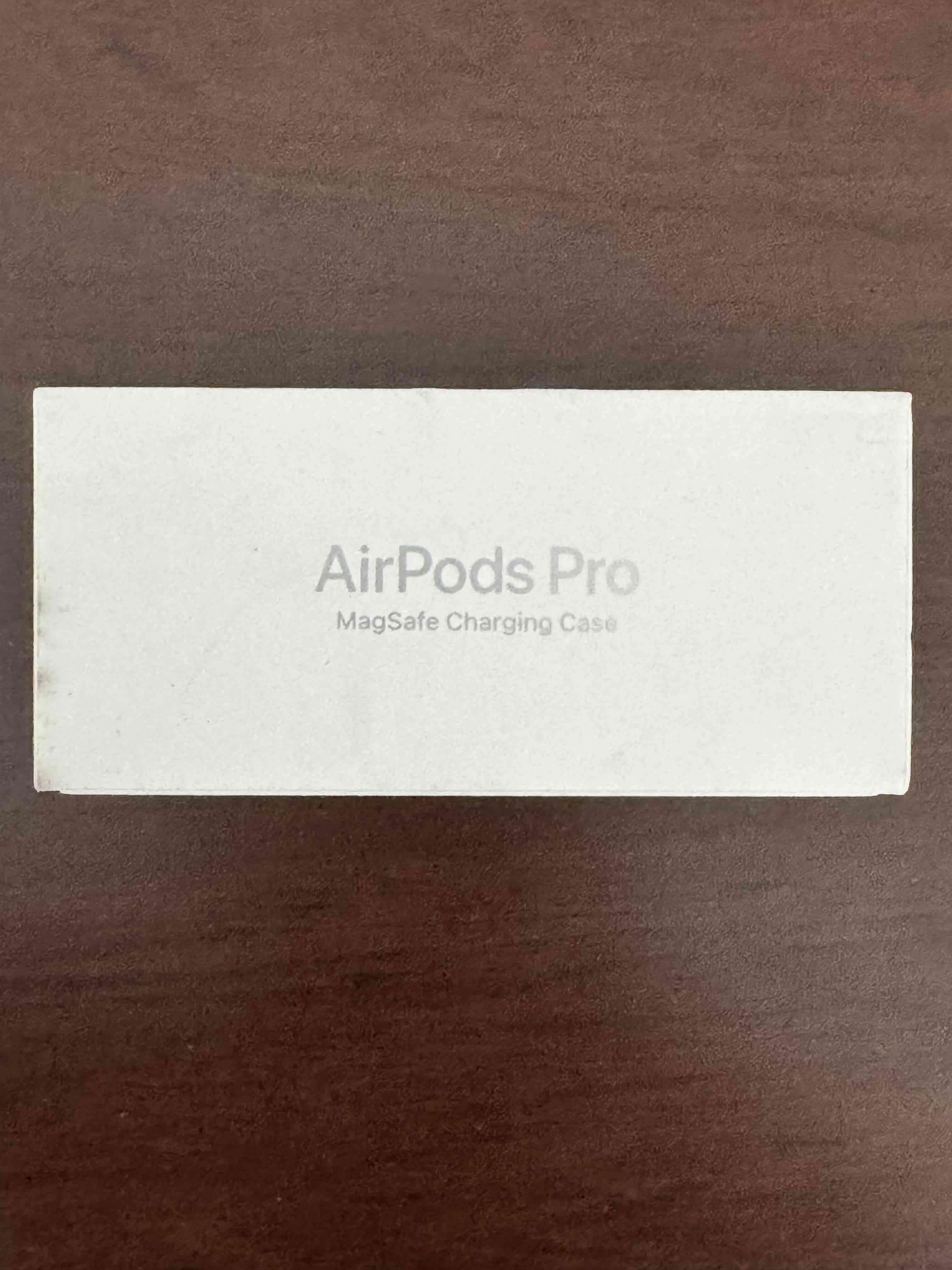 AirPods Pro 1ra Generación - miniatura 4
