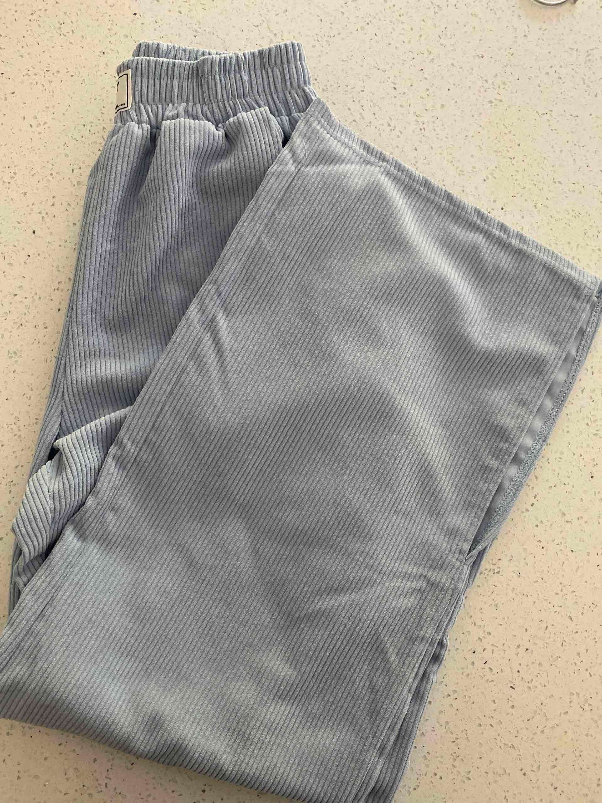 Pantalones celestes - miniatura 3