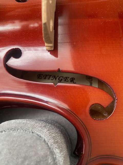 Violín Etinger MA-310 4/4 + Estuche + Arco + Resin - miniatura 2