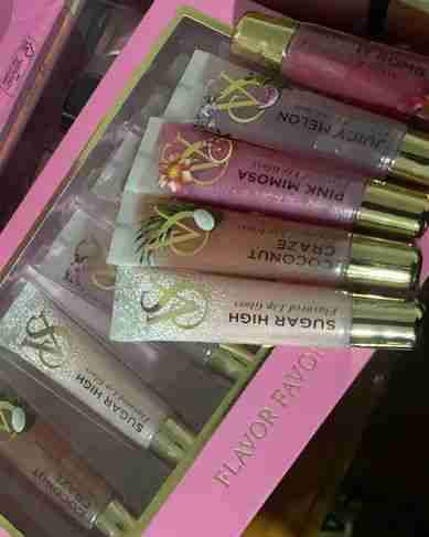 Set de brillos labiales variados Victia'Secrets