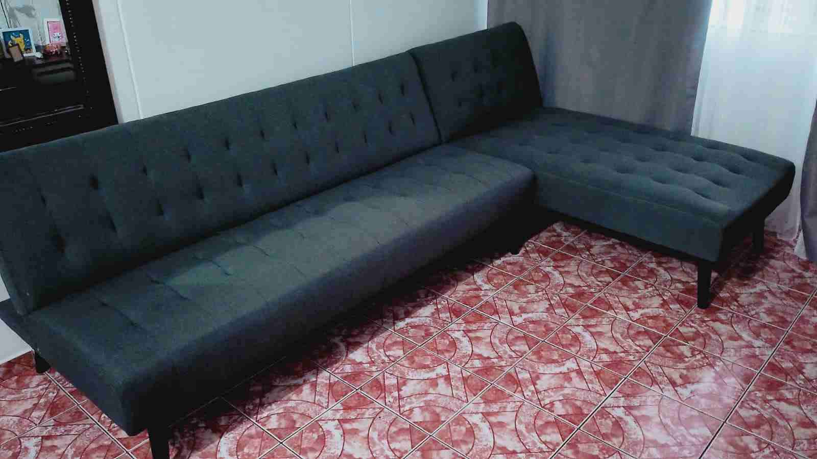 Sofá esquinero negro amplio - miniatura 2