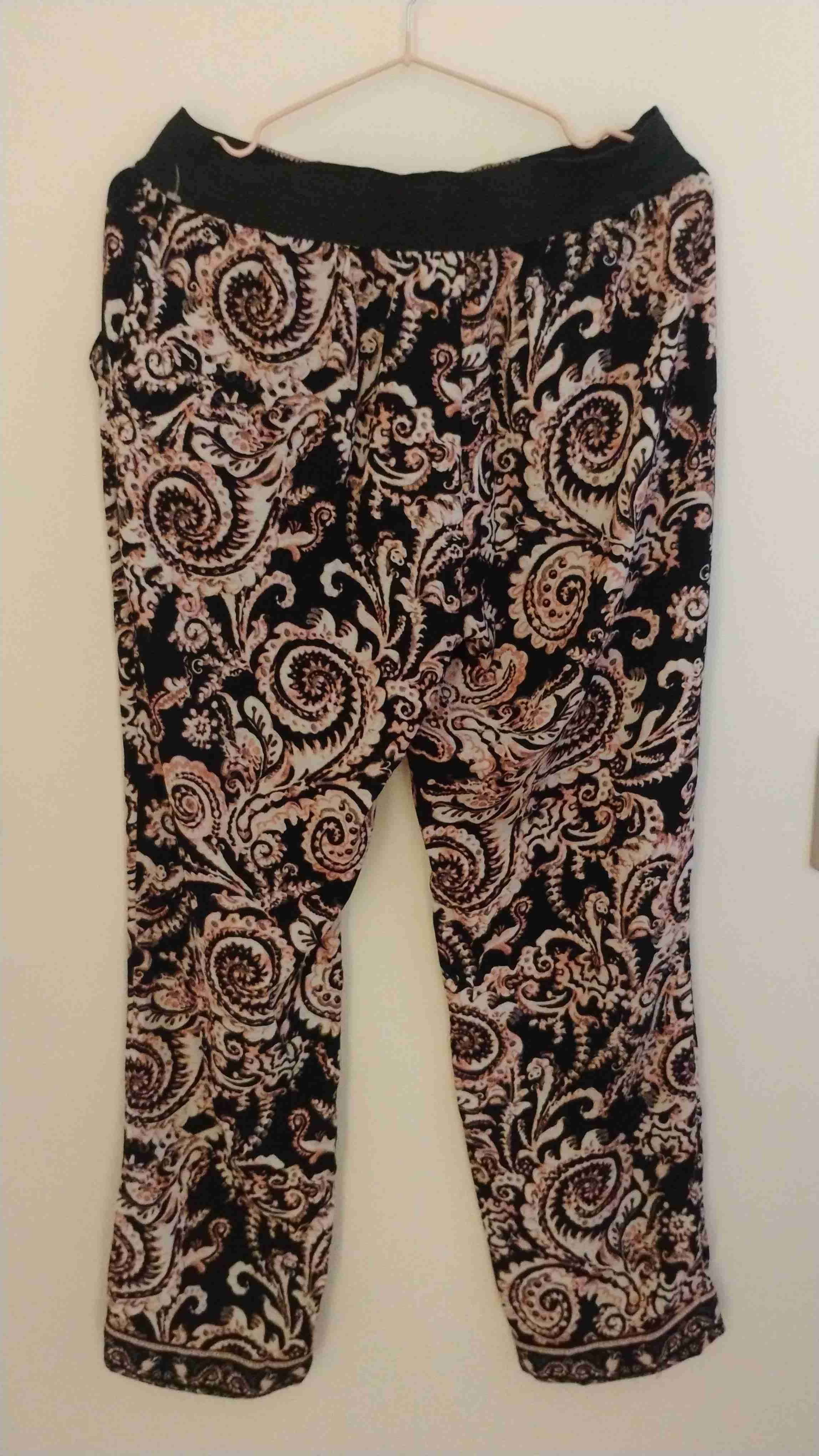 Pantalón 3/4 estampado paisley - 2