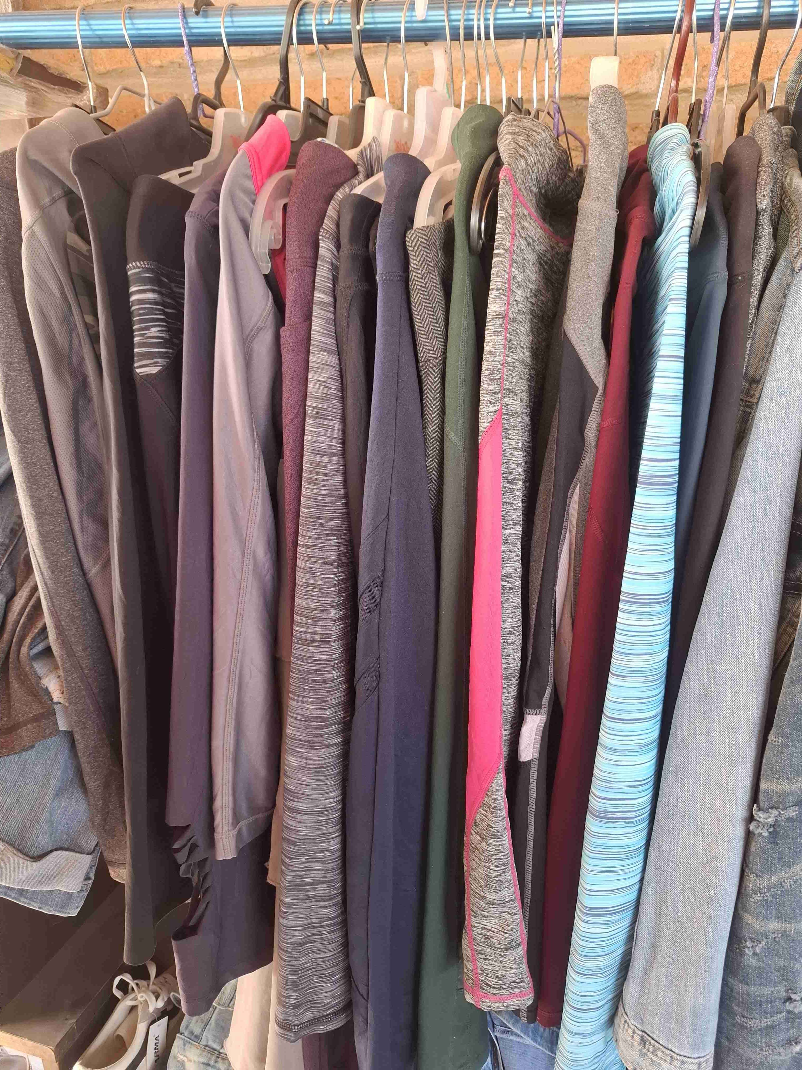 Chaquetas de mezclilla usadas - miniatura 2