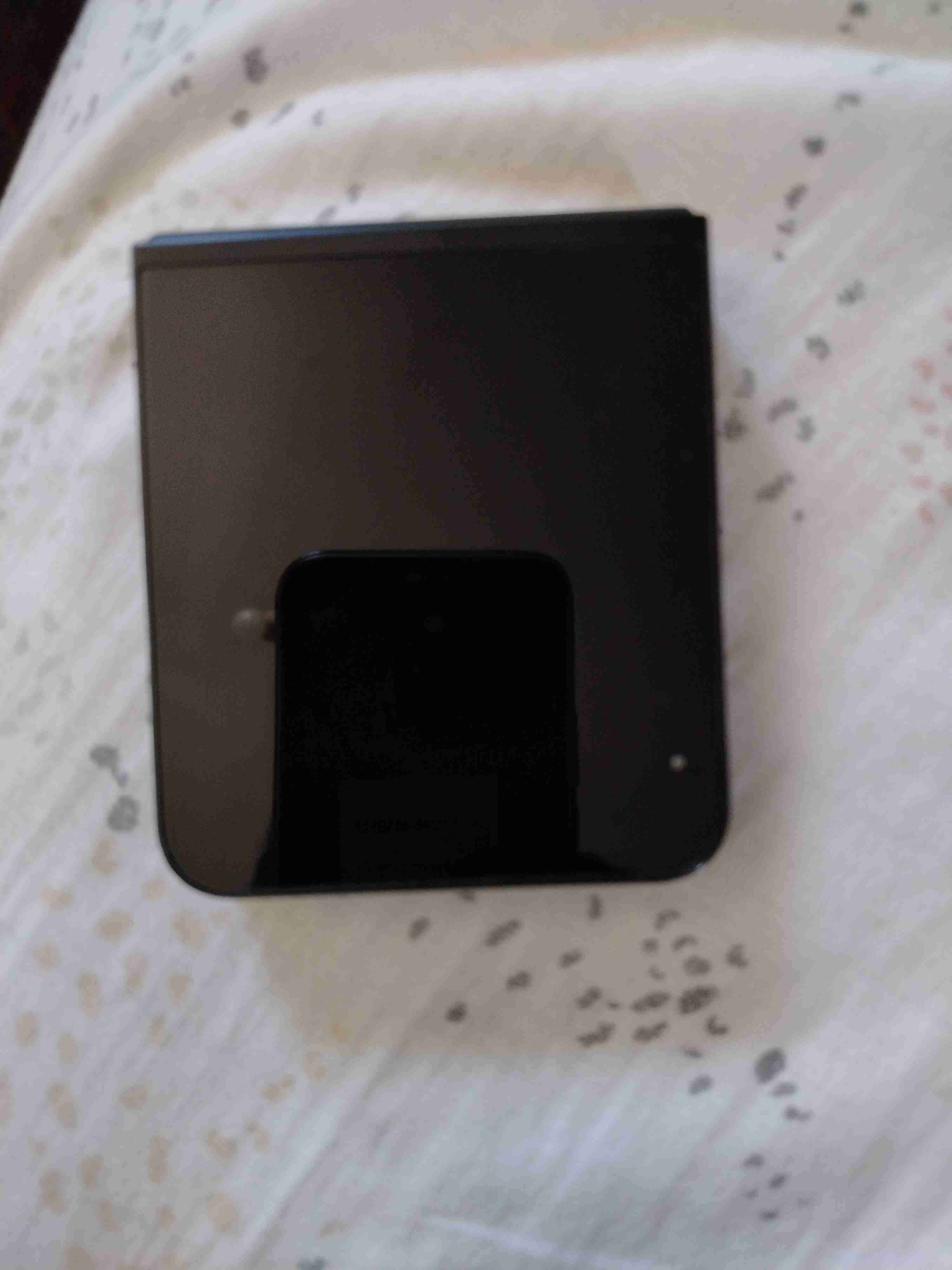 Smartphone plegable negro - miniatura 5