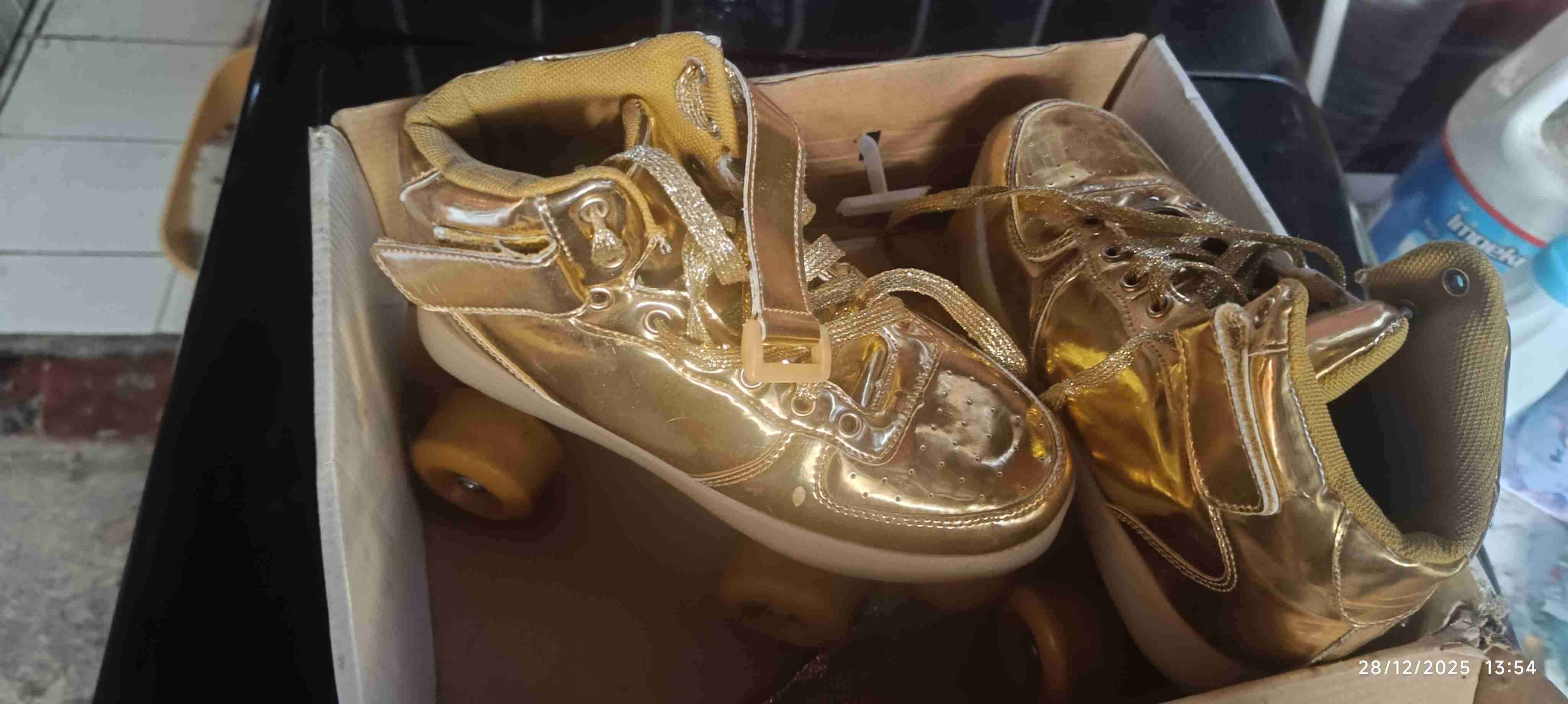 Venta de garaje - miniatura 1