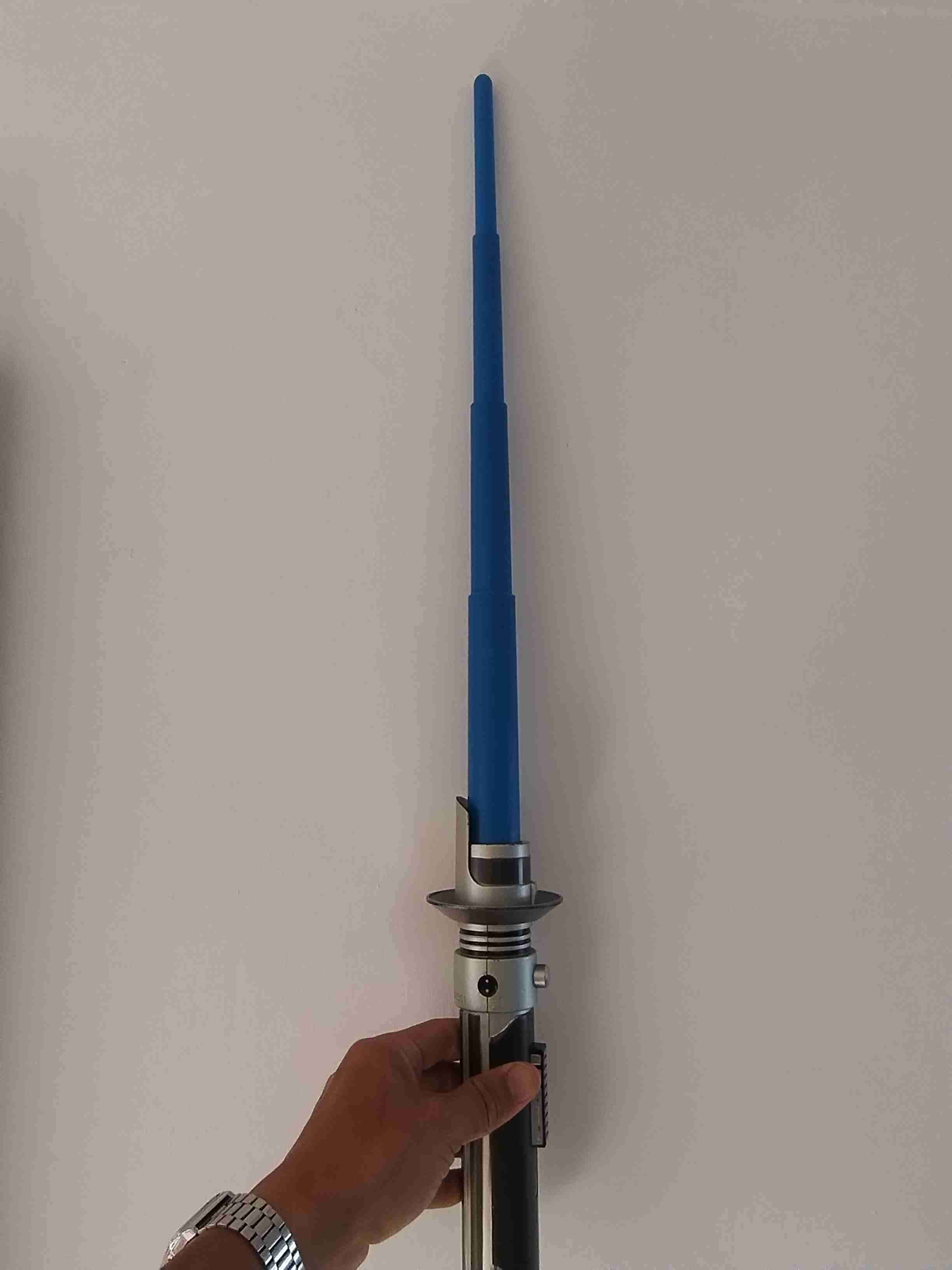 Hasbro Star Wars Darth Vader Sable rojo y azul - miniatura 6