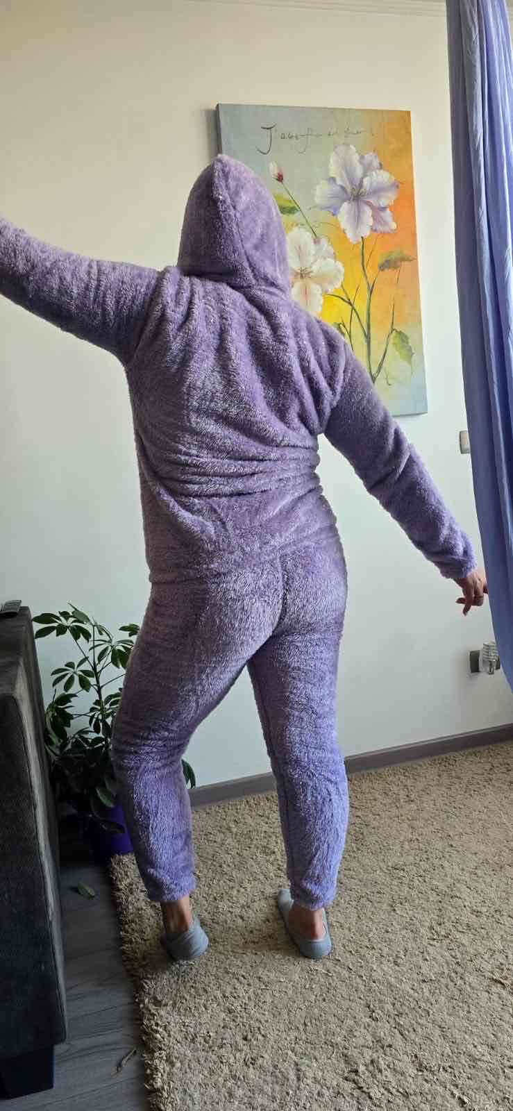 Conjunto peludito morado con brillos, talla S a L - miniatura 2