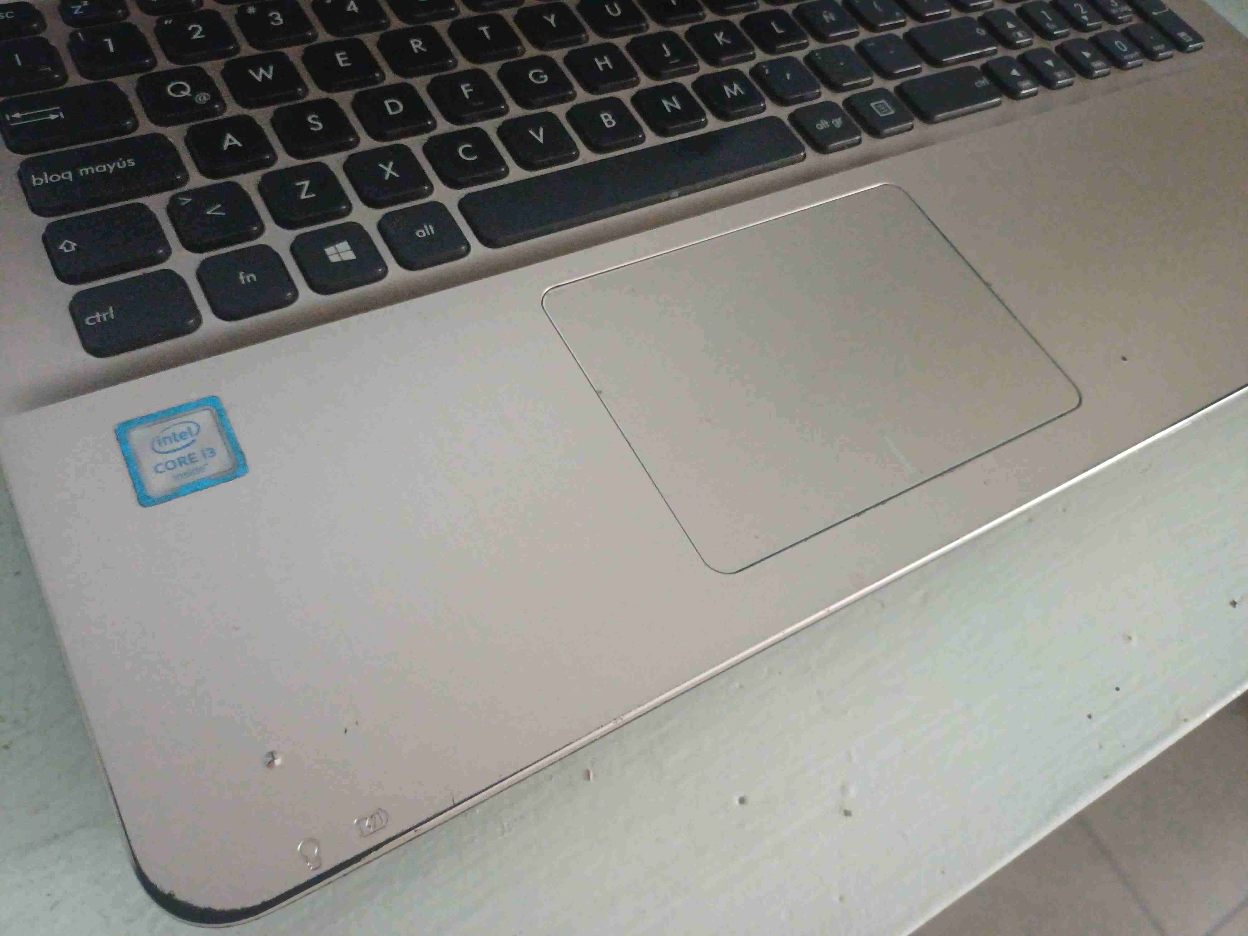 Notebook ASUS - miniatura 4