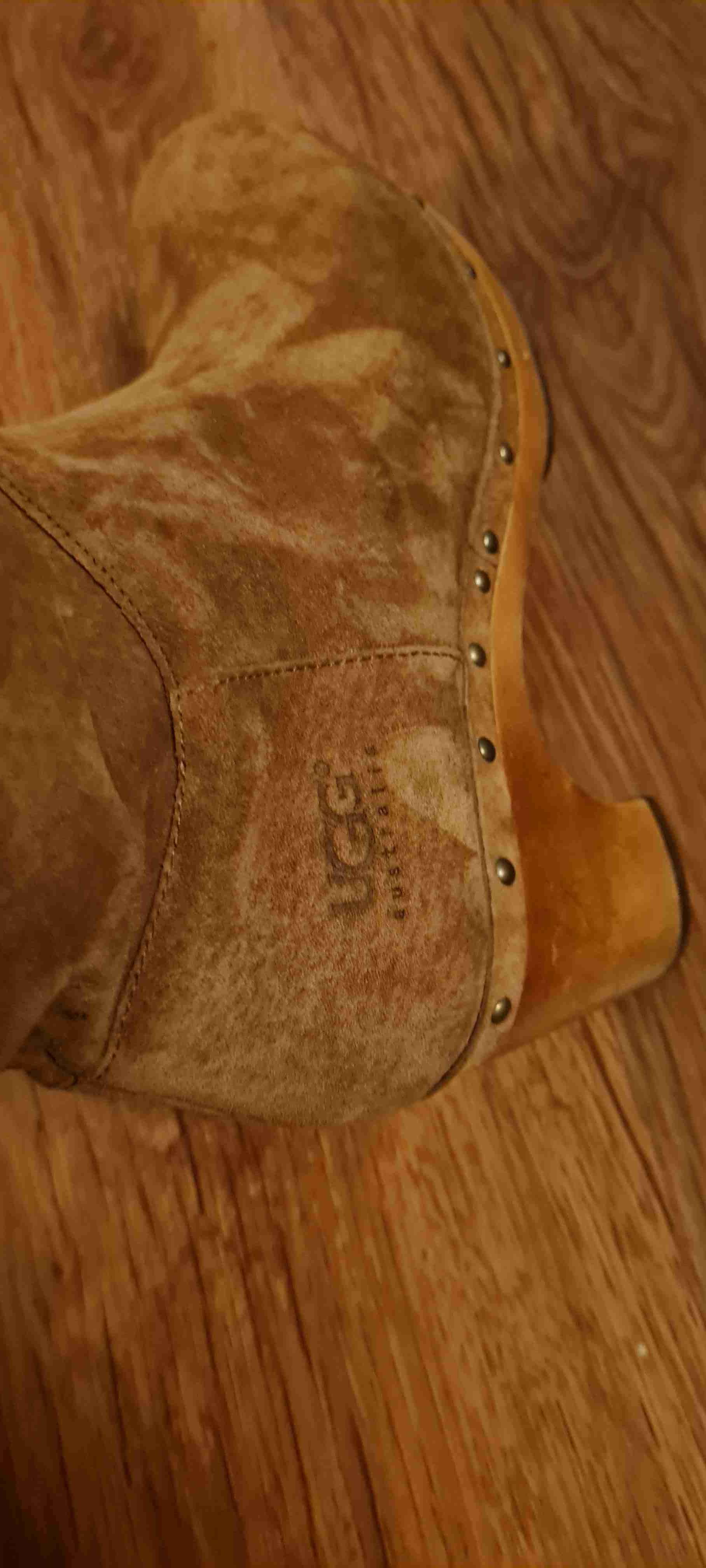 Botín UGG café con plataforma - miniatura 3